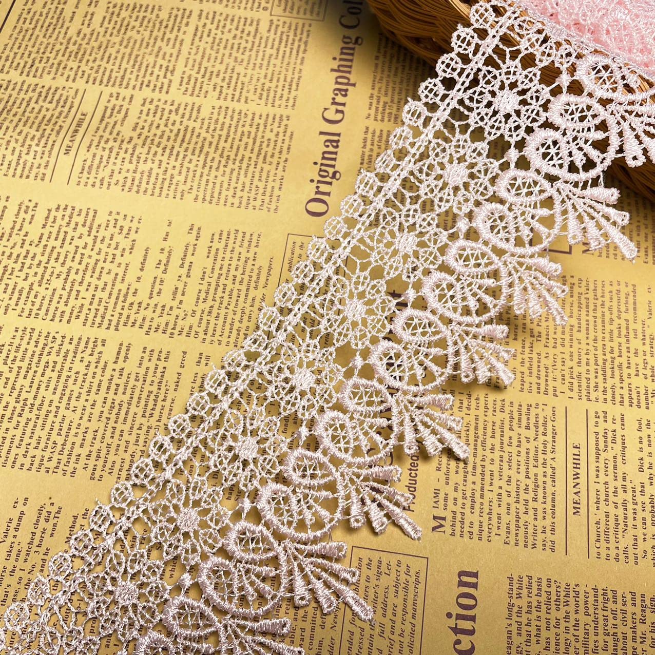 9CM Width Europe Chips Pattern Inelastic Embroidery Lace Trim,Curtain Tablecloth Slipcover Bridal DIY Clothing/Accessories.(2 Yards in one Package) (Pink)