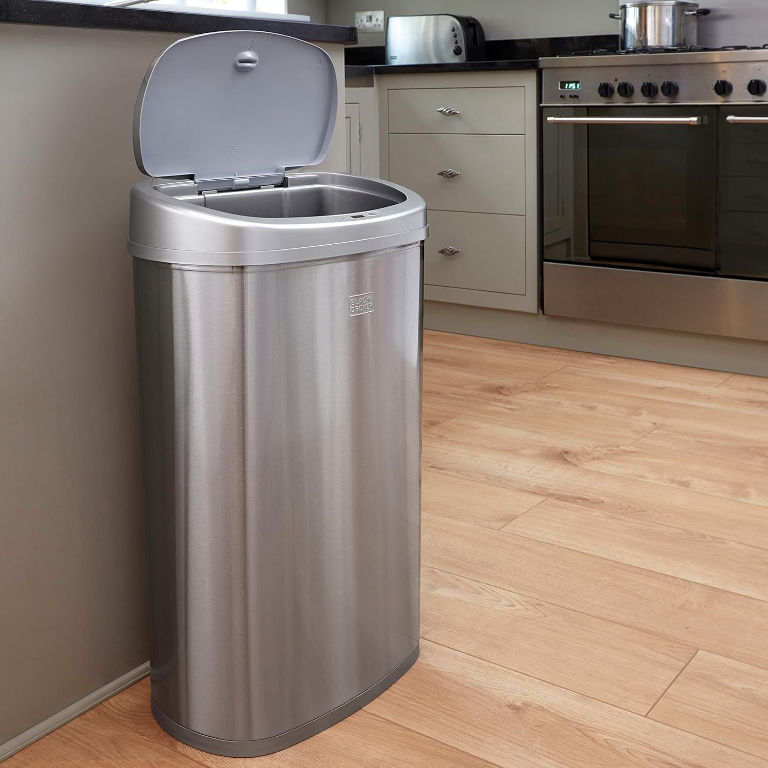 50 L Gris frío a Prueba de Huellas Dactilares Black+Decker BXBN0002 GB