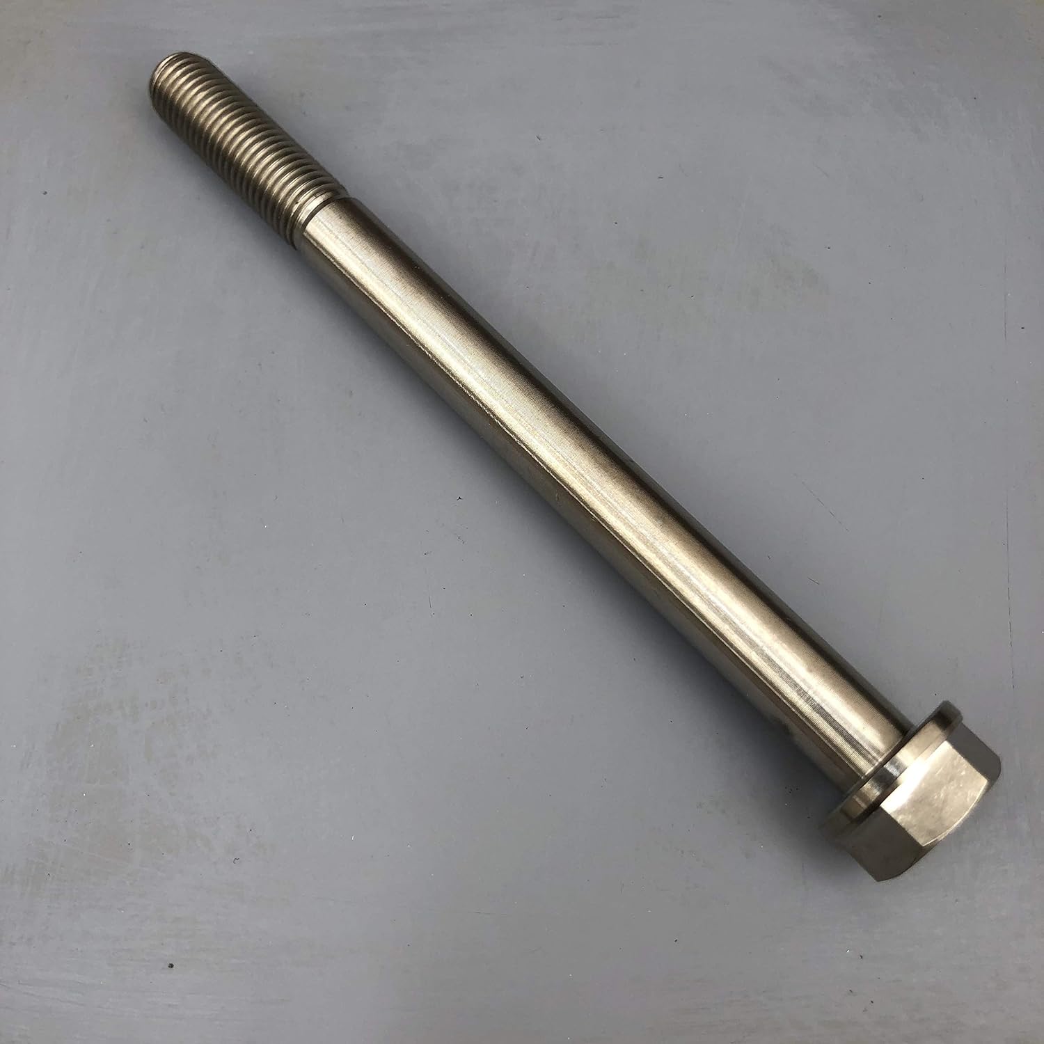 Amazon Com M10 X 1 5 X 1 Mm Titanium Ti Screw Bolt Socket Cap Head Hexagon Hex Flange Head Home Improvement