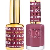 DND DC Gel Nail Polish Duo, Red, 0.6 Fl Oz Each | Matching UV/LED Gel Polish &amp; Air Dry Lacquer Set, Chip-Free Long Lasting Red Nail Color, Easy Soak Off Removal