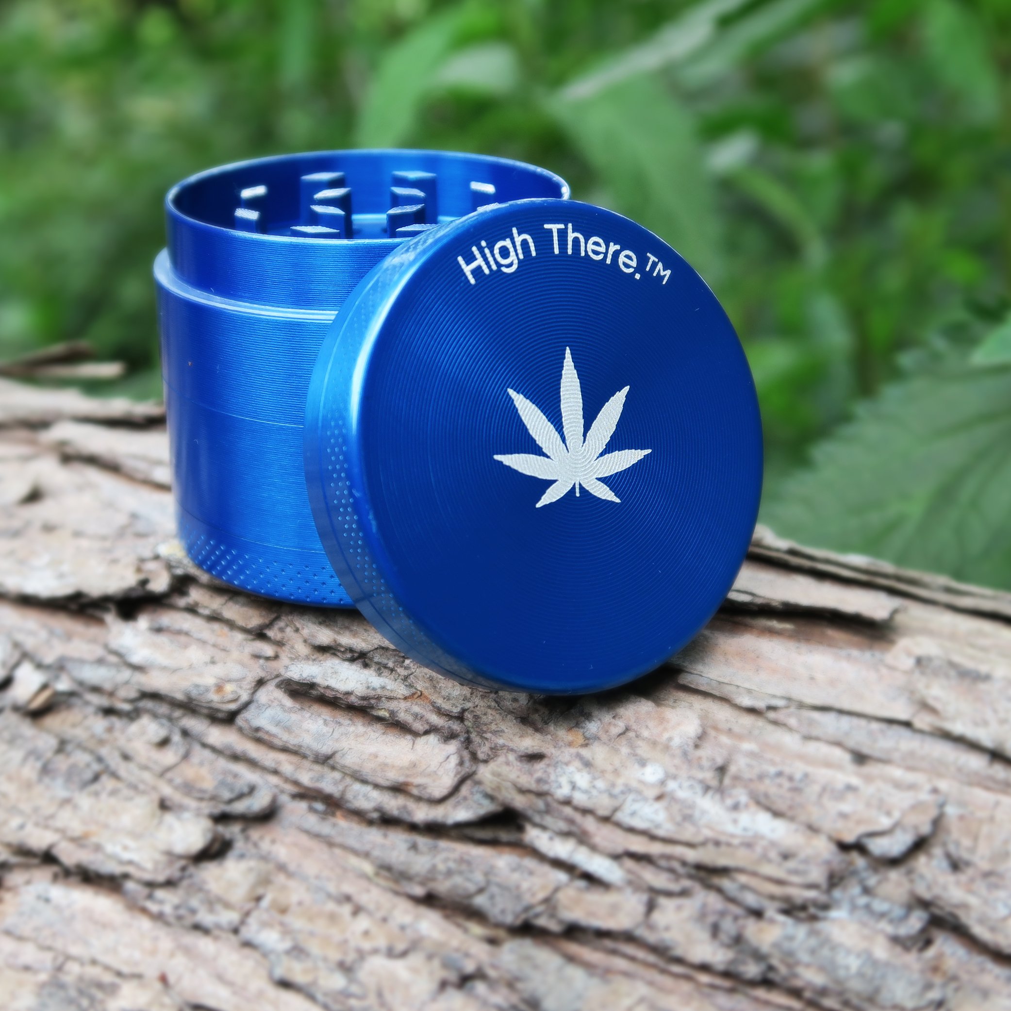 High There Ultimate 5 Piece Herb Grinder with Kief Catcher, Blue Zinc Alloy