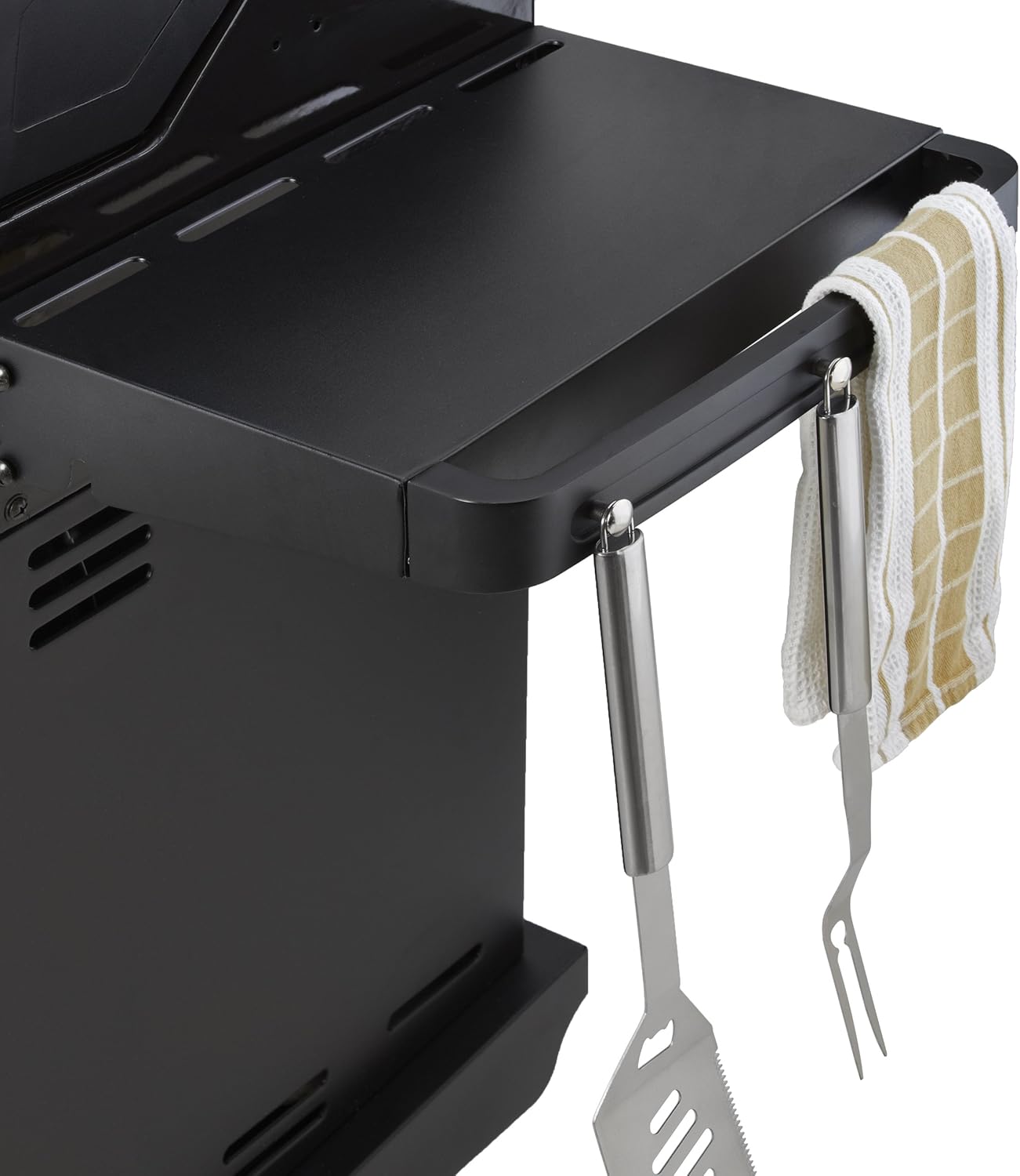 review Dyna-Glo DGB390SNP-D Smart Space Living 36,000 BTU 3-Burner LP Gas Grill