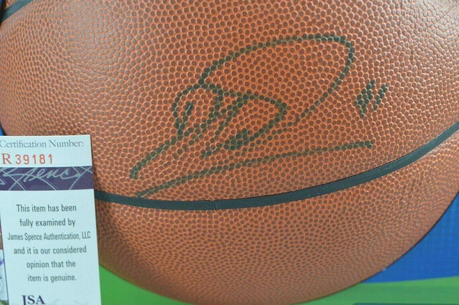 dirk nowitzki signed basketball