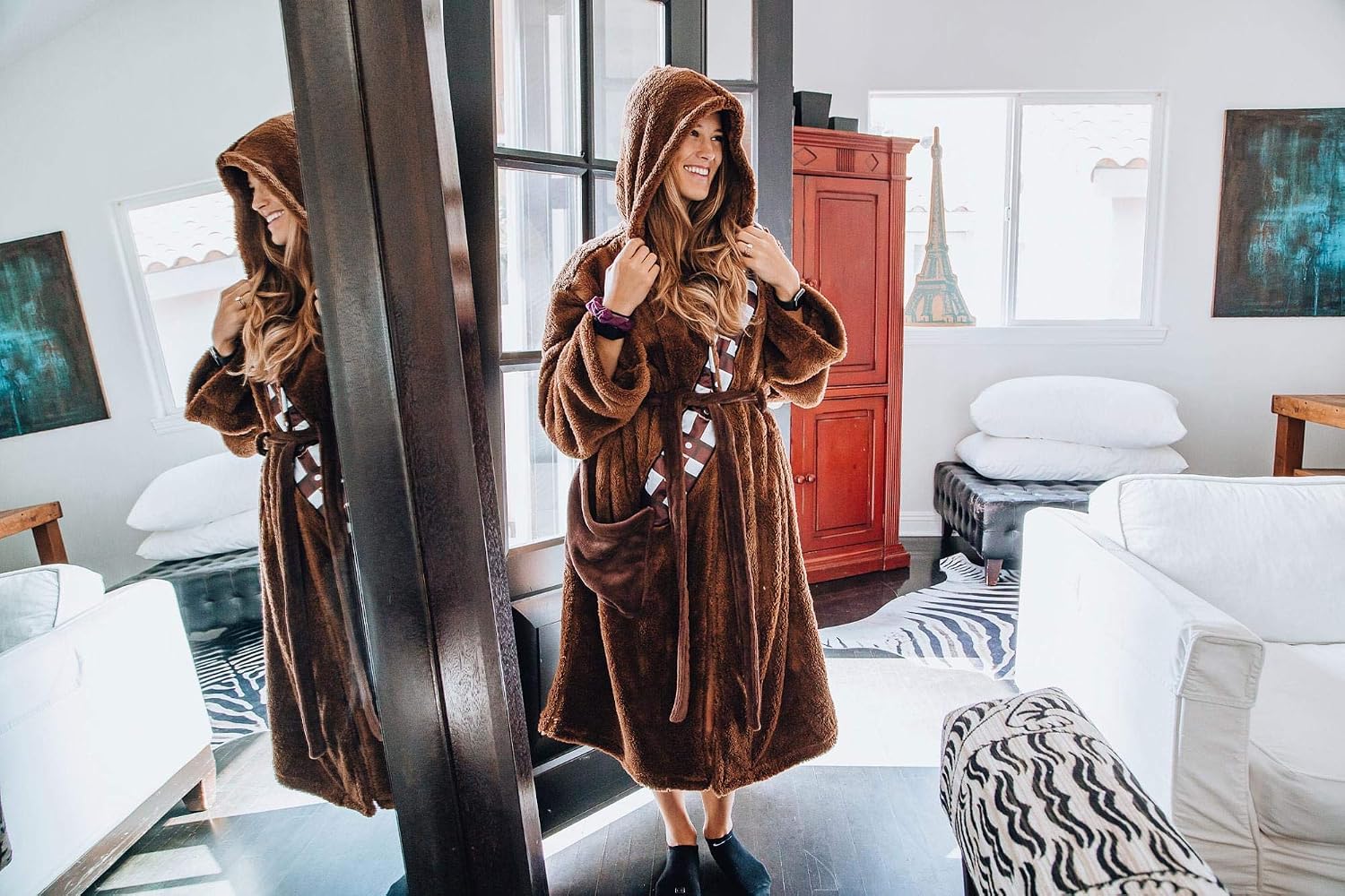 Star Wars Chewbacca Hooded Bathrobe for Adults, Black - Image 5