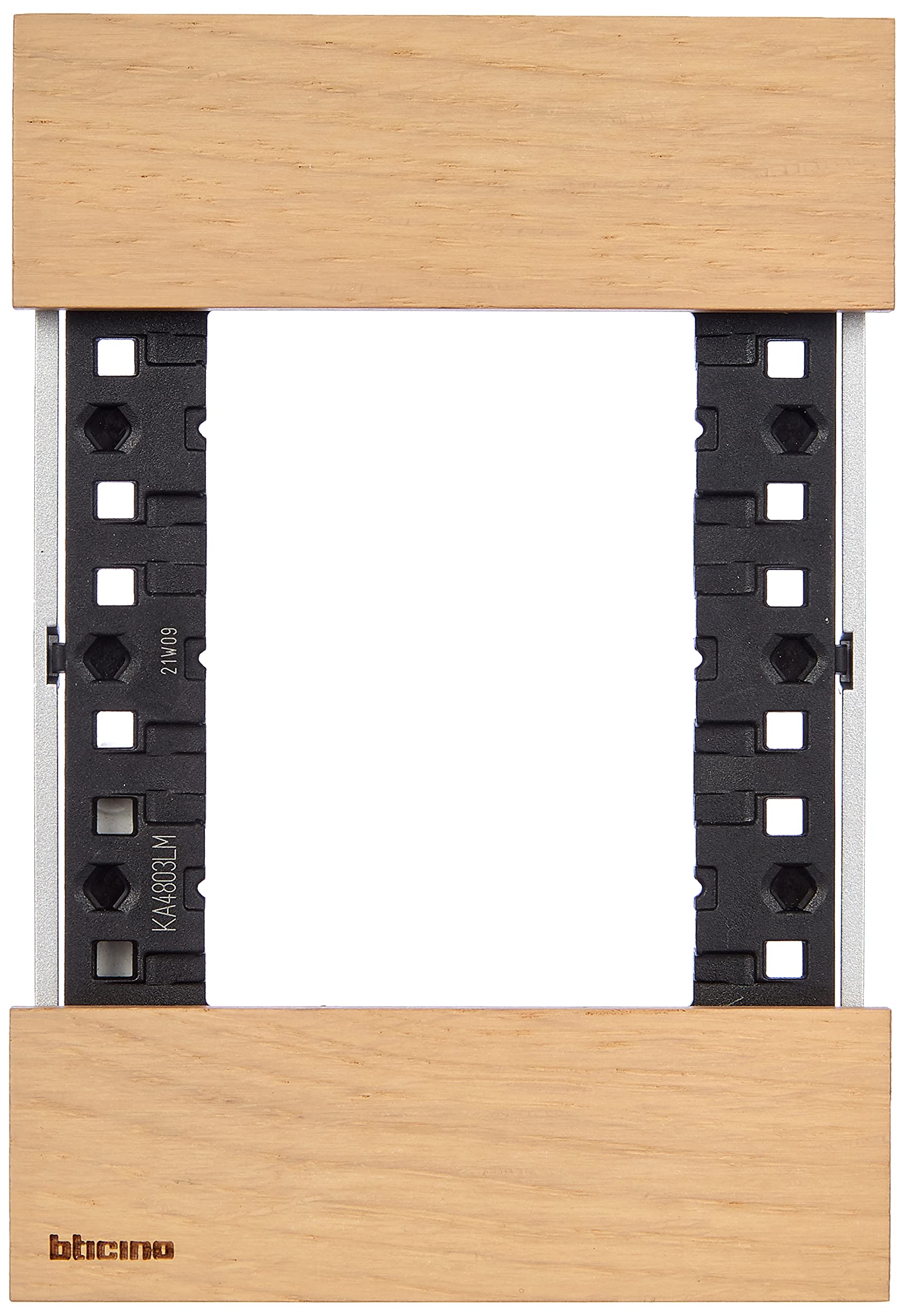 Bticino KA4803LM Living Now Oak Wood 3 Module Board