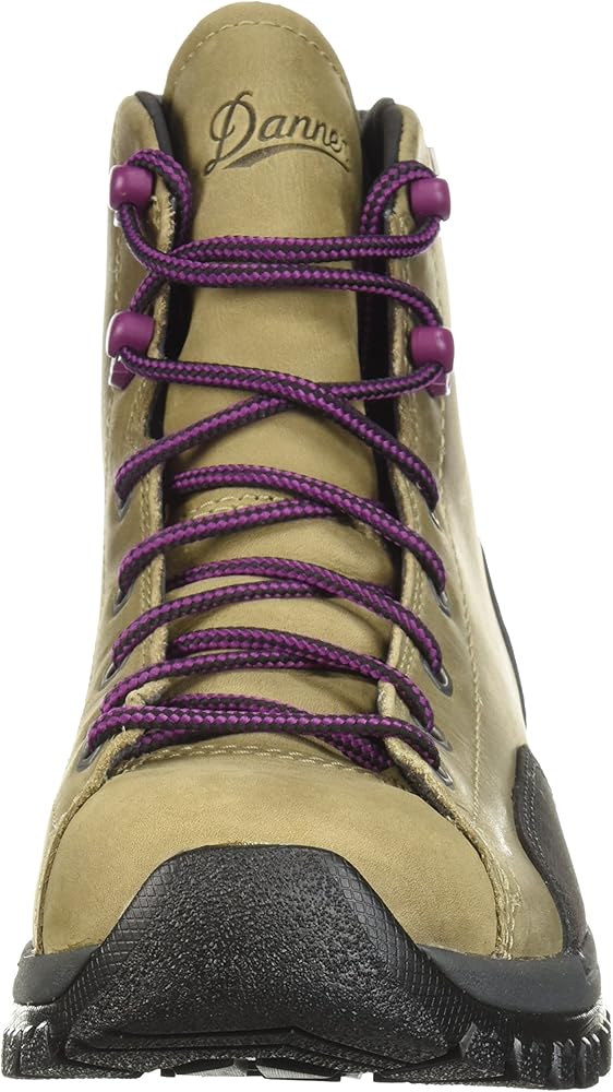 danner women's stronghold