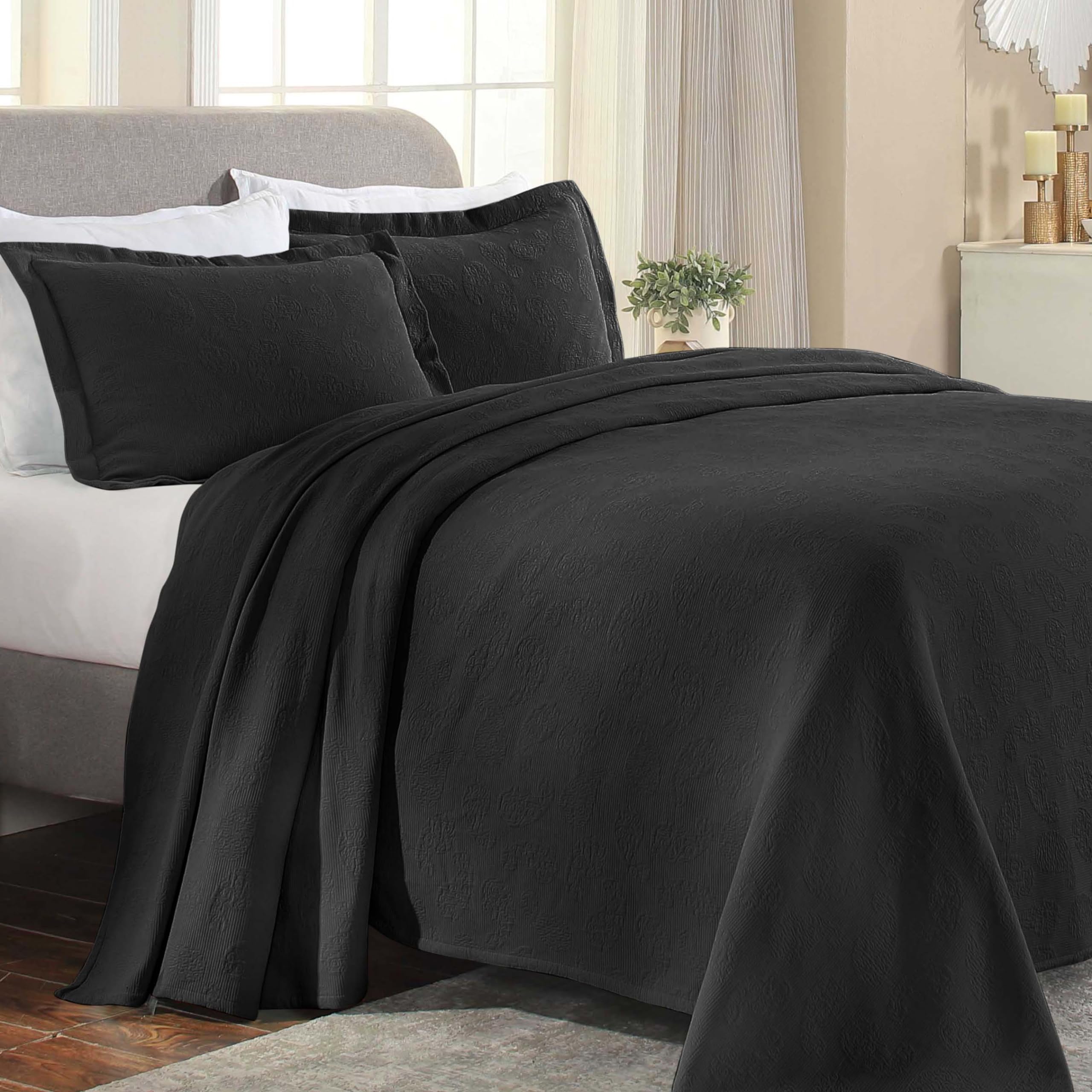 Superior Paisley 3 Piece Cotton Bedspread Set, Home Bed Decor, Decorative Bed Spread, 2 Pillow Shams, Medium Weight Blanket, Matelasse Coverlet Bedding, Vintage Floral Pattern, Twin, Black