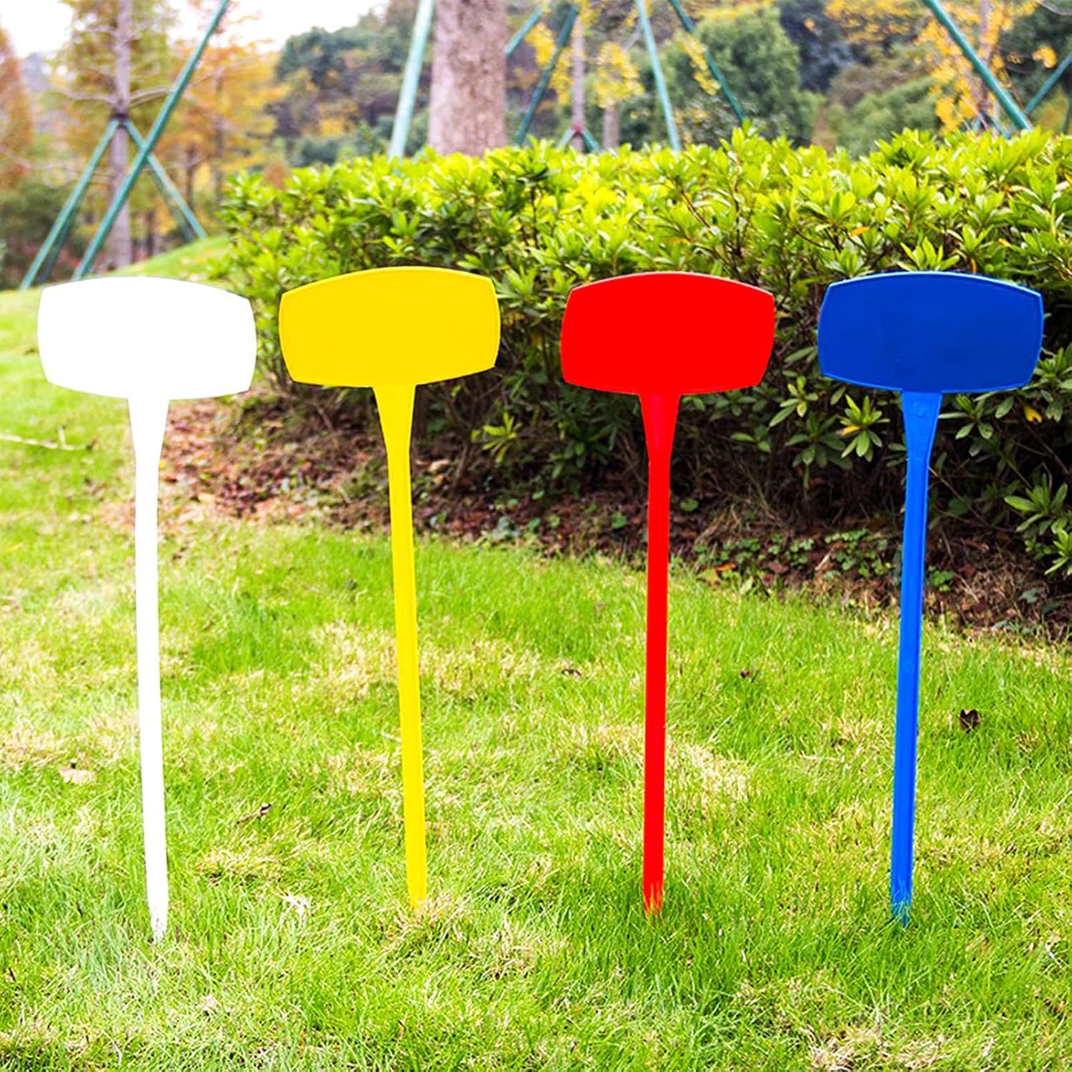 HAIFENGDA 40pcs Outdoor Plant Markers, T Type Waterproof Garden Markers, Large Durable Plastic Garden Signs Identification Stakes Plant Labels Suitable for Gardens, Nurseries, Farms