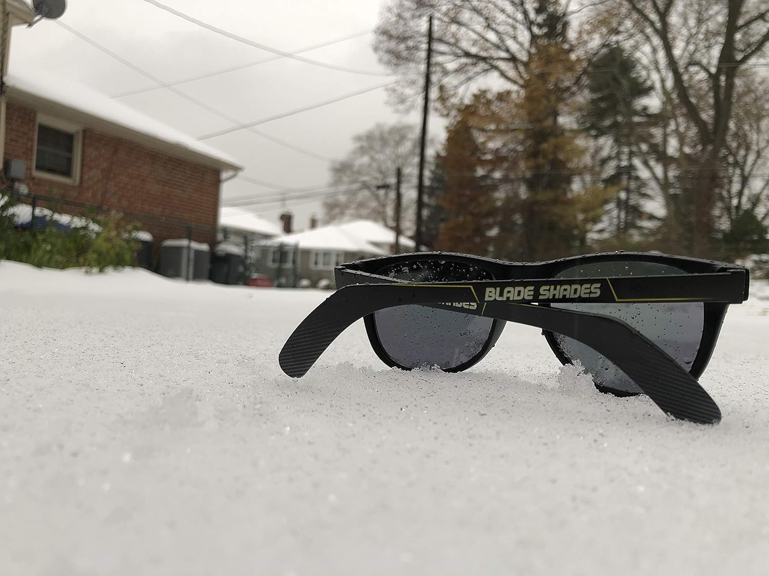 Blade Shades Hockey Stick Sunglasses - Original - 100% UV Protection, Fun Sunglasses for Players and Fans (Red/Black Frame, Red Mirror Lens): Clothing