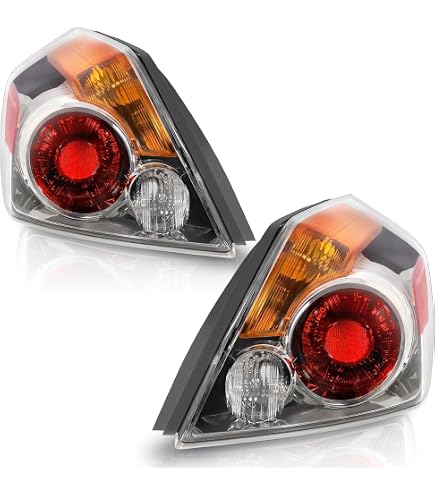Amazon.com: Genuine Nissan Parts 26555-ZX00B Driver Side Taillight