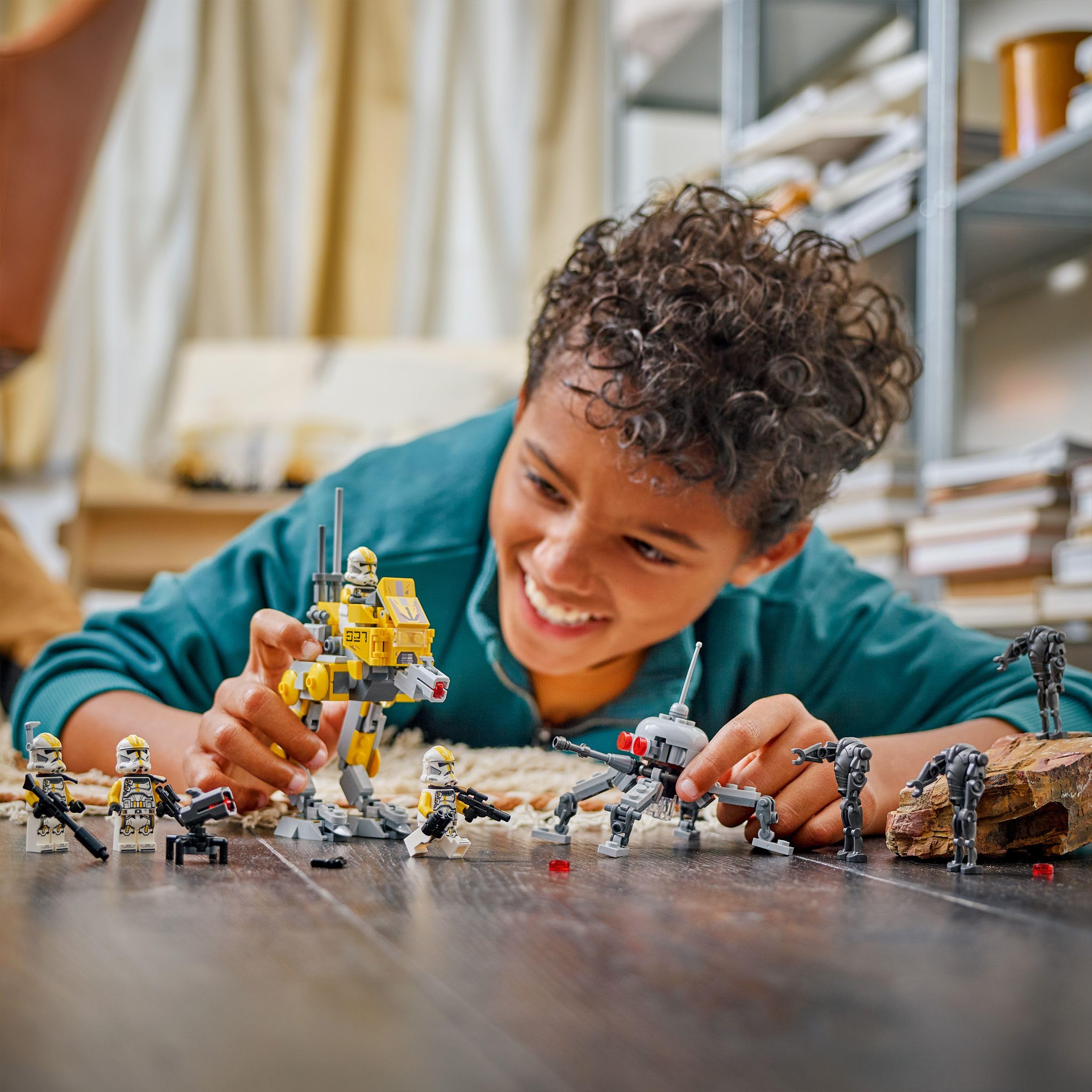 LEGO Star Wars Klonsoldaten des 327. Sternenkorps Battle Pack - Spielzeug für Kinder ab 7 Jahren - Minifiguren zum Bauen und Sammeln - Kreatives Geschenk für Jungen und Mädchen - 75431 9