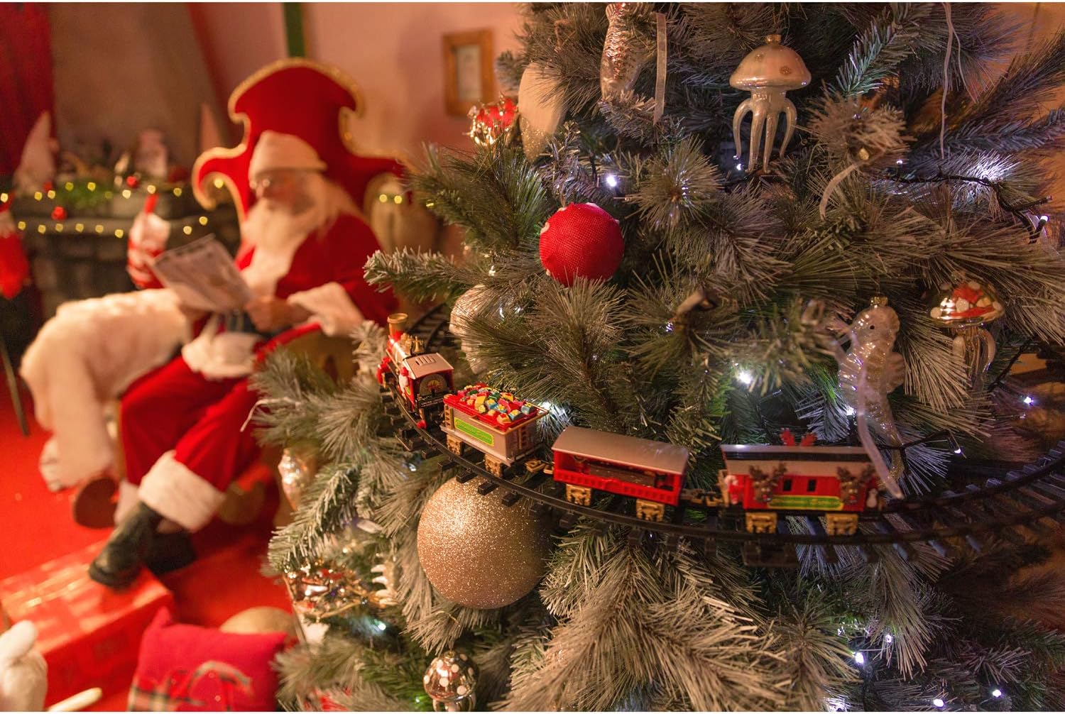 Addobbi Natalizi Leroy Merlin.Trenino Elettrico Con Luci E Suoni Agganciabile All Albero Di Natale Amazon It Casa E Cucina