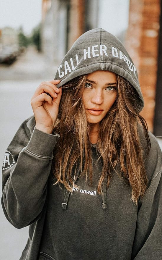 Amazon Com Call Her Daddy I Am Unwell Hoodie Clothing