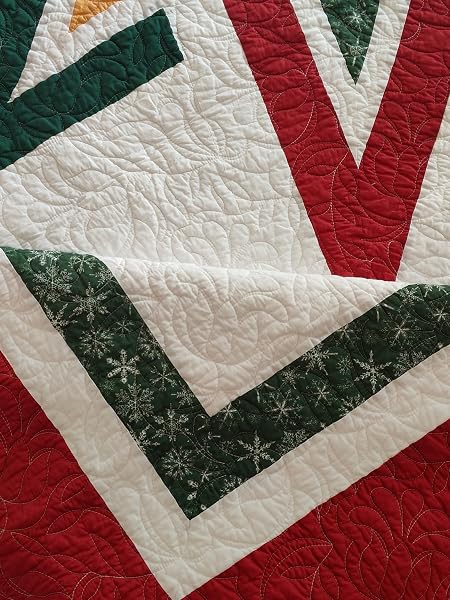 VOHANIDE HANDMADE KING SIZE PATCHWORK QUILT SET WITH EMBROIDERED CARDINAL & STARS – RUSTIC FARMHOUSE COTTON BEDDING – CRIMSON, FOREST GREEN & GOLD – ALL SEASON DECORATIVE QUILT