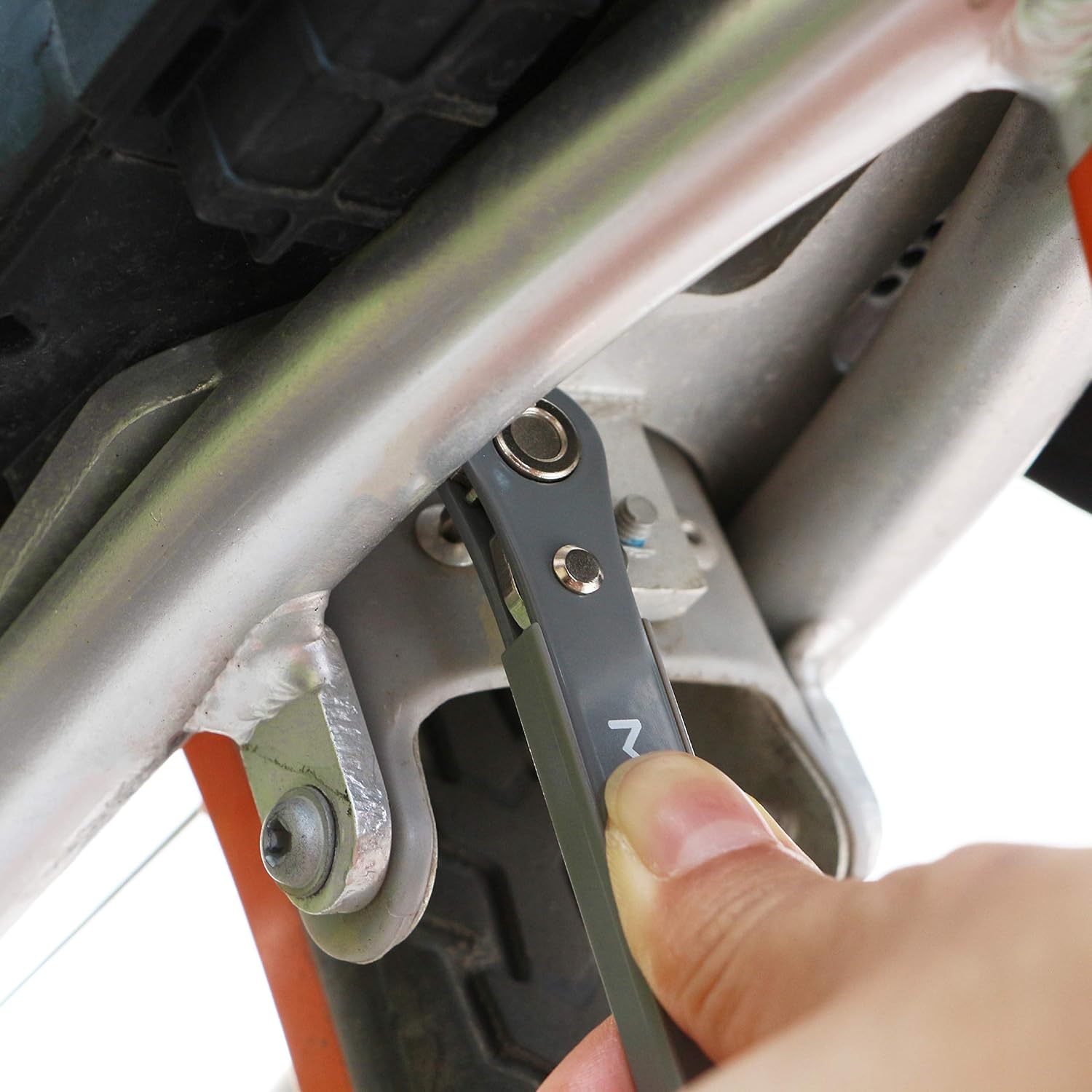 MulWark 11pc 1/4 Mini Ratchet Wrench Close Quarters Pocket Screwdriver Set with High Torque & Low Profile- Micro Right Angle EDC Tool with 90 Degree Mini Offset Reversible Drive Handle& Multi Hex Bit - - 