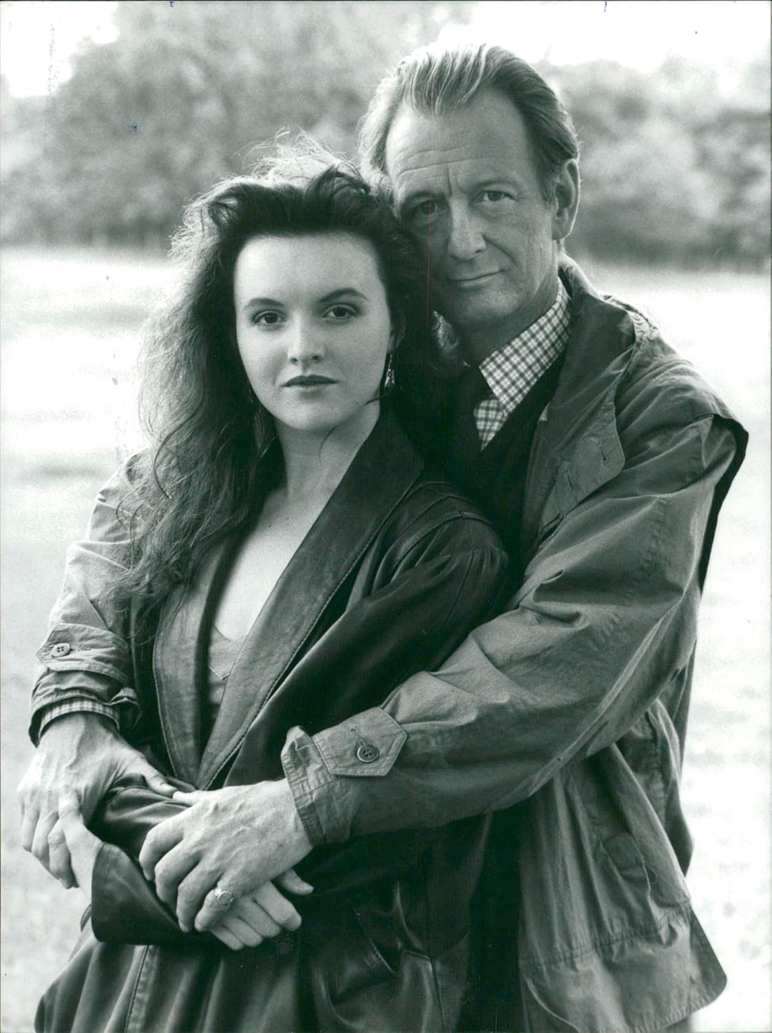 Fotomax Vintage Photo Of Actor Ronald Pickup And Dervla Kirwan Amazon De Kuche Haushalt