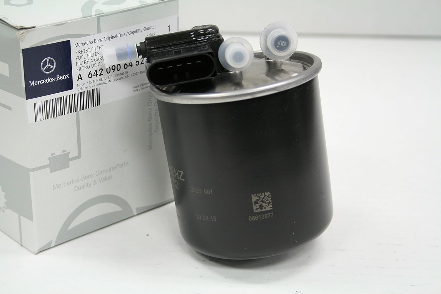 Genuine MercedesBenz FUEL FILTER A 607 090 12 52 Amazon.co.uk Car