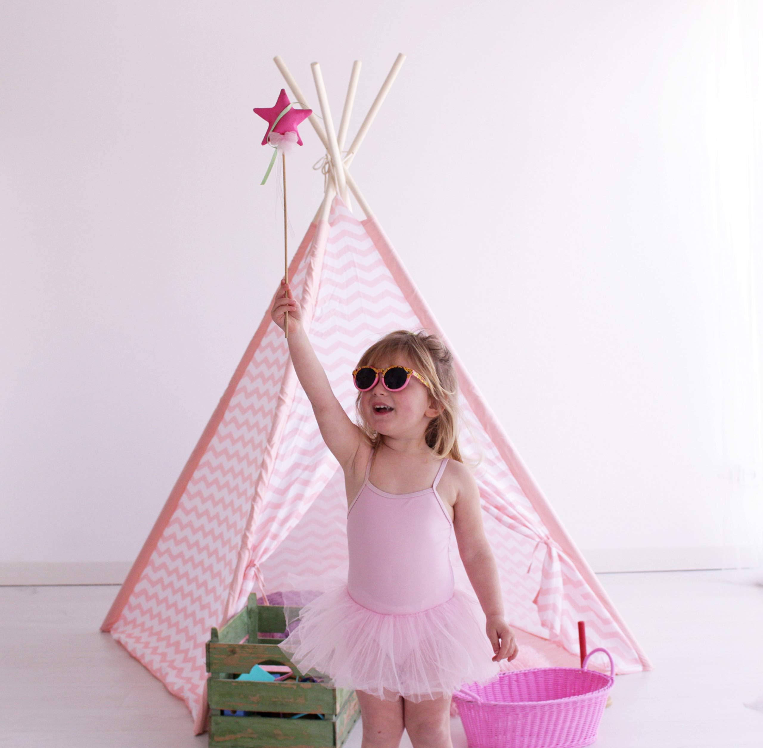 Kids tent teepee decor room baby kid symbolic game white and pink KI60121