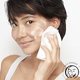 Olay Sensitive 4-In-1 Daily Facial Cleansing Cloths 33 Count Pack Of 2 view 6