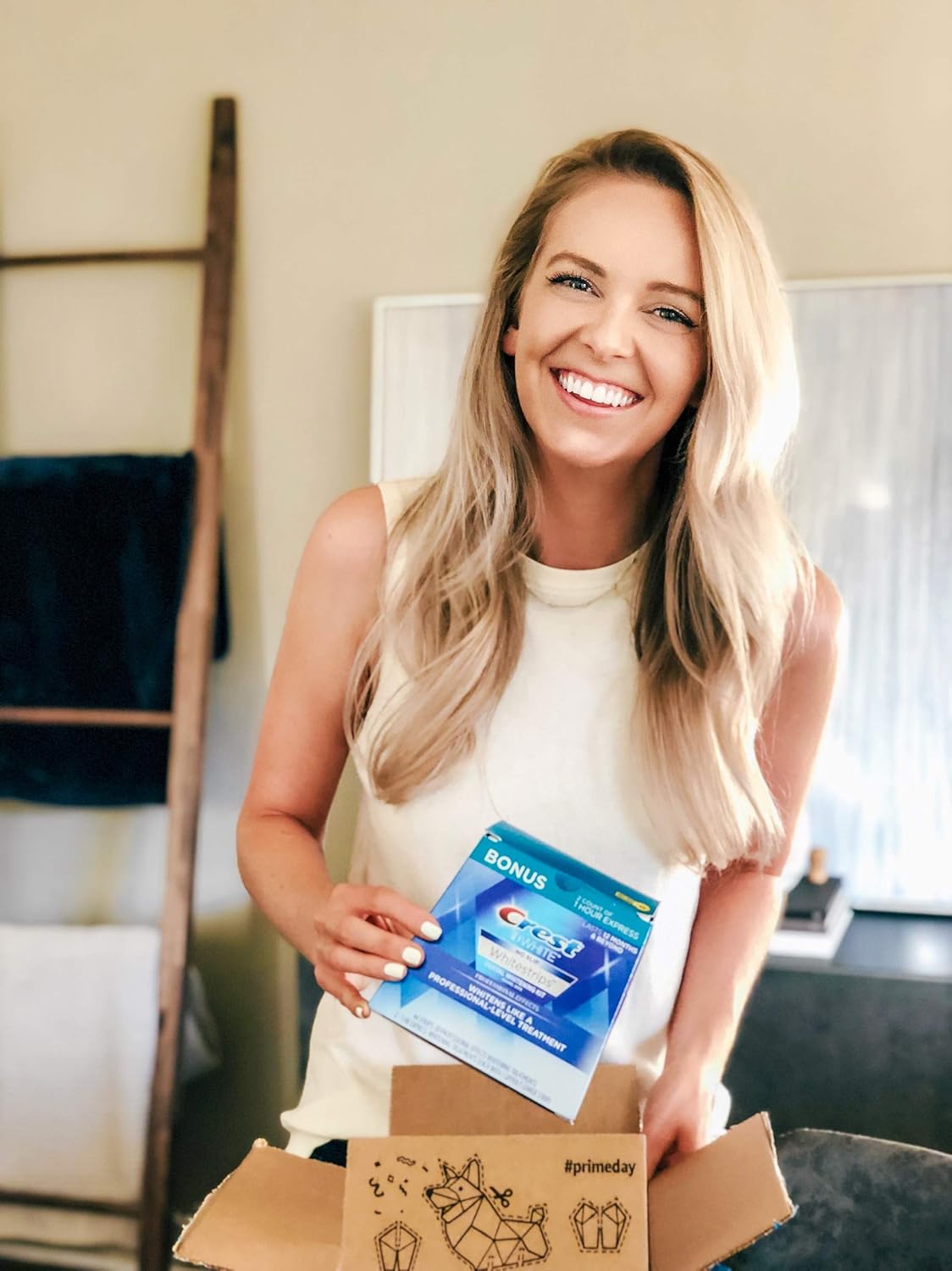 Crest 3D White Professional Effects Whitestrips 20 Treatments + Crest 3D White 1 Hour Express Whitestrips 2 Treatments - Teeth Whitening Kit: Beauty