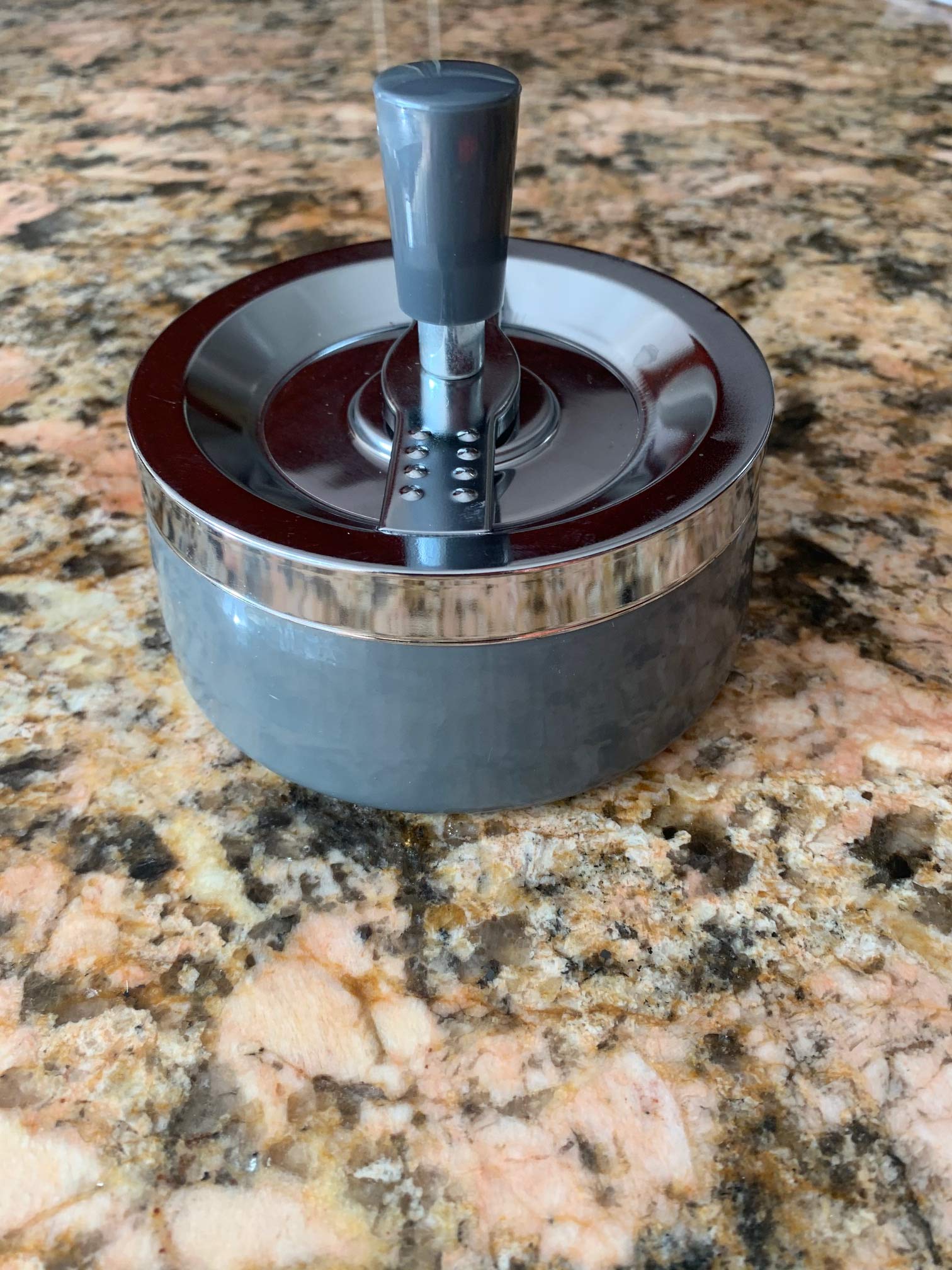 Ashtrays Kuwait Online TobaccoRelated Products Shop Whizz Beauty