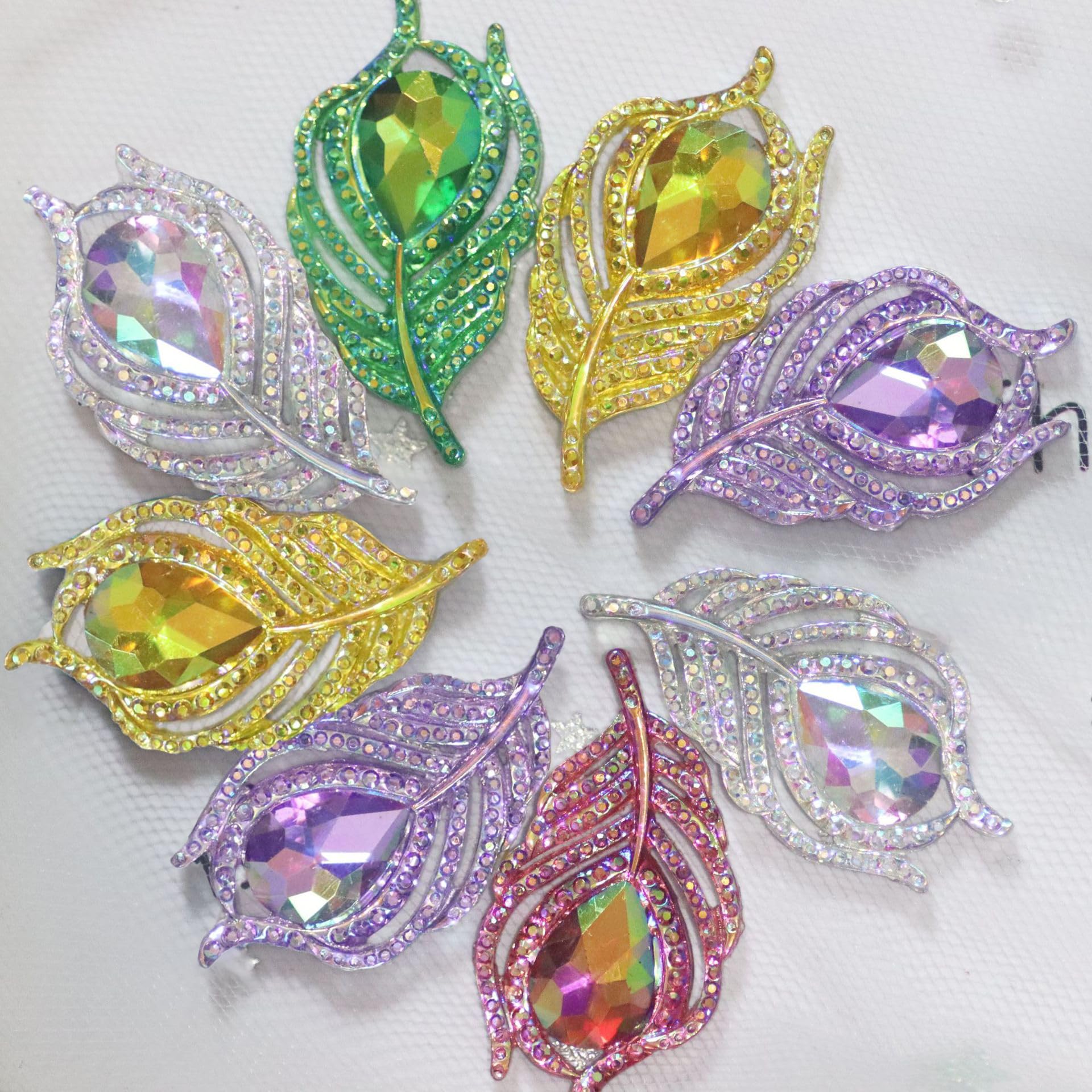 Photo 1 of 50 Pcs 38mm Feather Resin Accessories Flatback Rhinestone,for Tumblers, Bottles, Clothing DIY Accessories Craft Decoration (White)