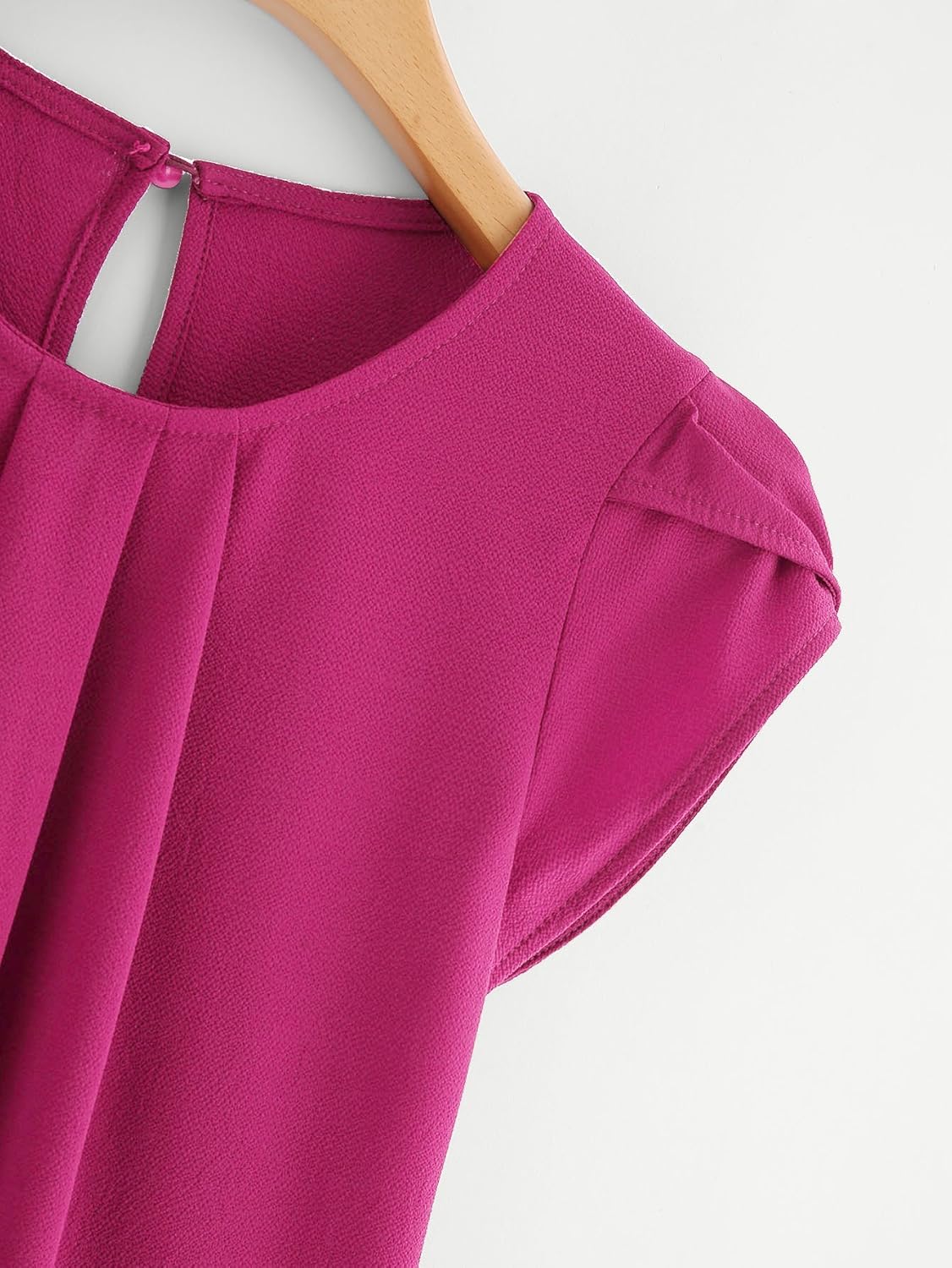 Milumia Women's Casual Round Neck Basic Pleated Top Cap Sleeve Curved Keyhole Back Blouse: Clothing