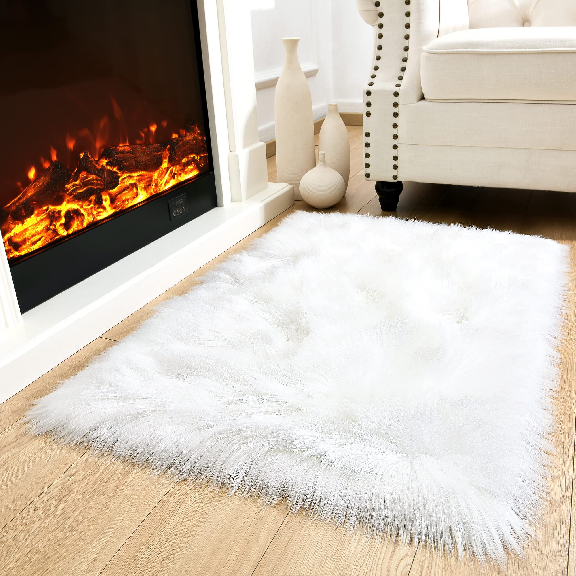 Noahas White Faux Fur Rug,Luxury Fluffy Rugs for Bedroom,2 x 4 Feet ...