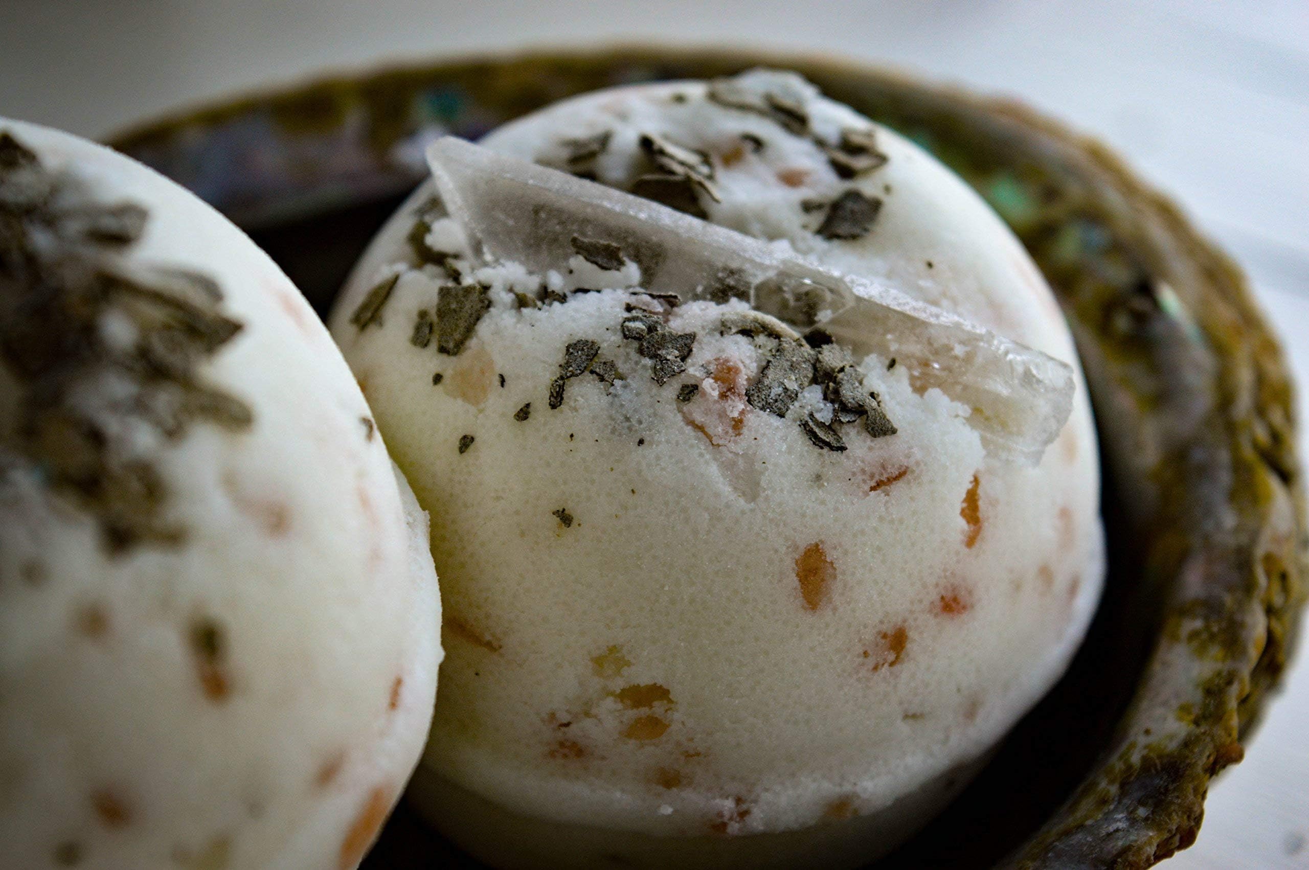 Charged Quartz Crystal Bath Bomb - Large Organic Bath Bomb