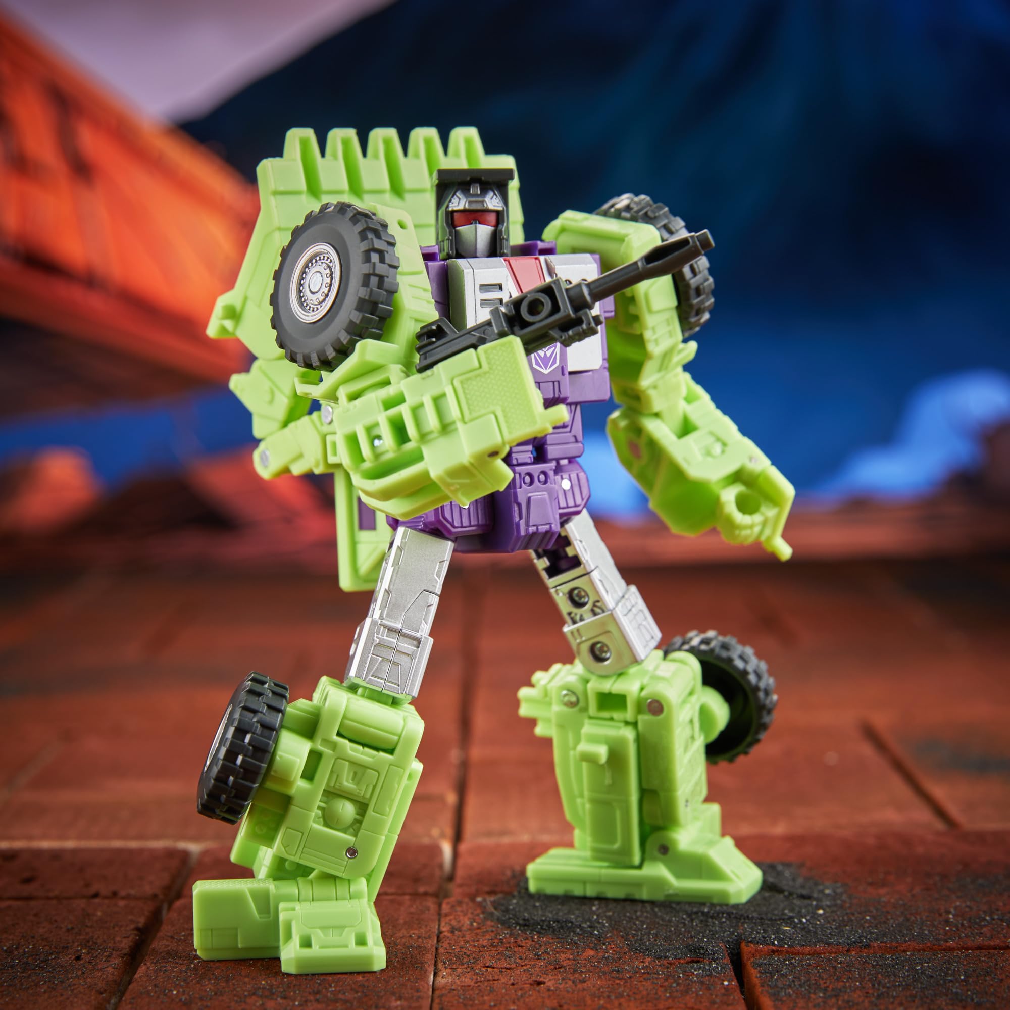 Transformers Toys Studio Series Voyager Class The Movie Constructicon Scrapper, 6.5-inch Converting Action Figure, Robot Toys, 8+