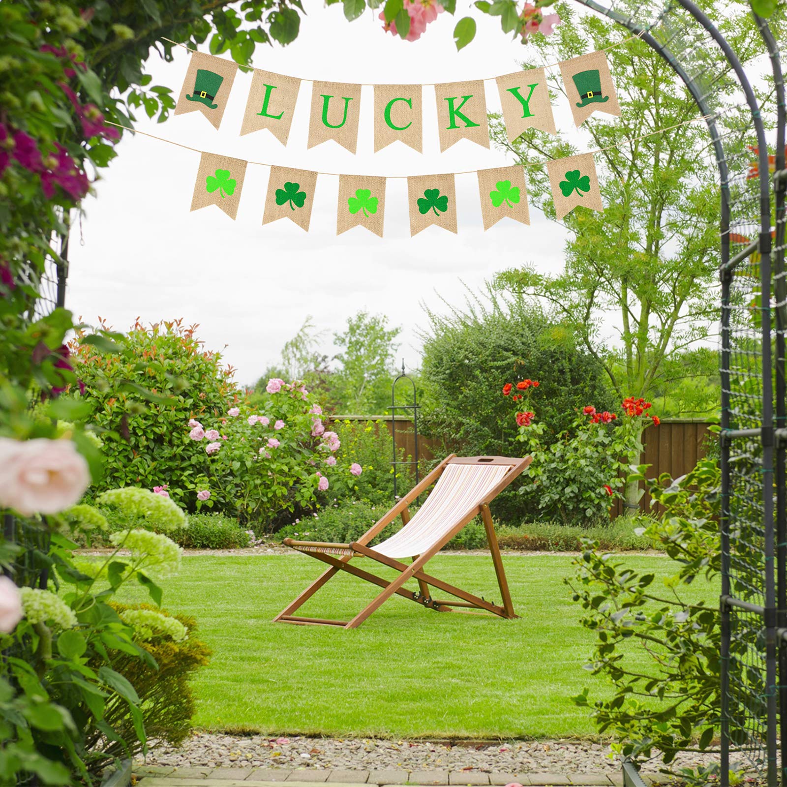 ZERHOK St. Patrick\'s Lucky Banner with Clover Garland Rustic Burlap Irish Shamrock Bunting Swallowtail Flag for St Patrick\'s Day Decoration