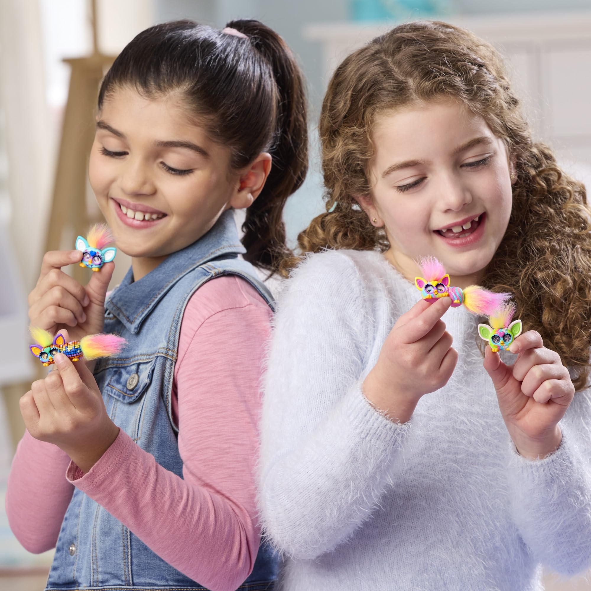 Furby Minis 12 Pack of Tiny Toy Figures, 1 Inch Collectibles, Series 1, Party & Play Food Themes, Christmas Stocking Stuffer Gifts, Ages 5+ (Amazon Exclusive)