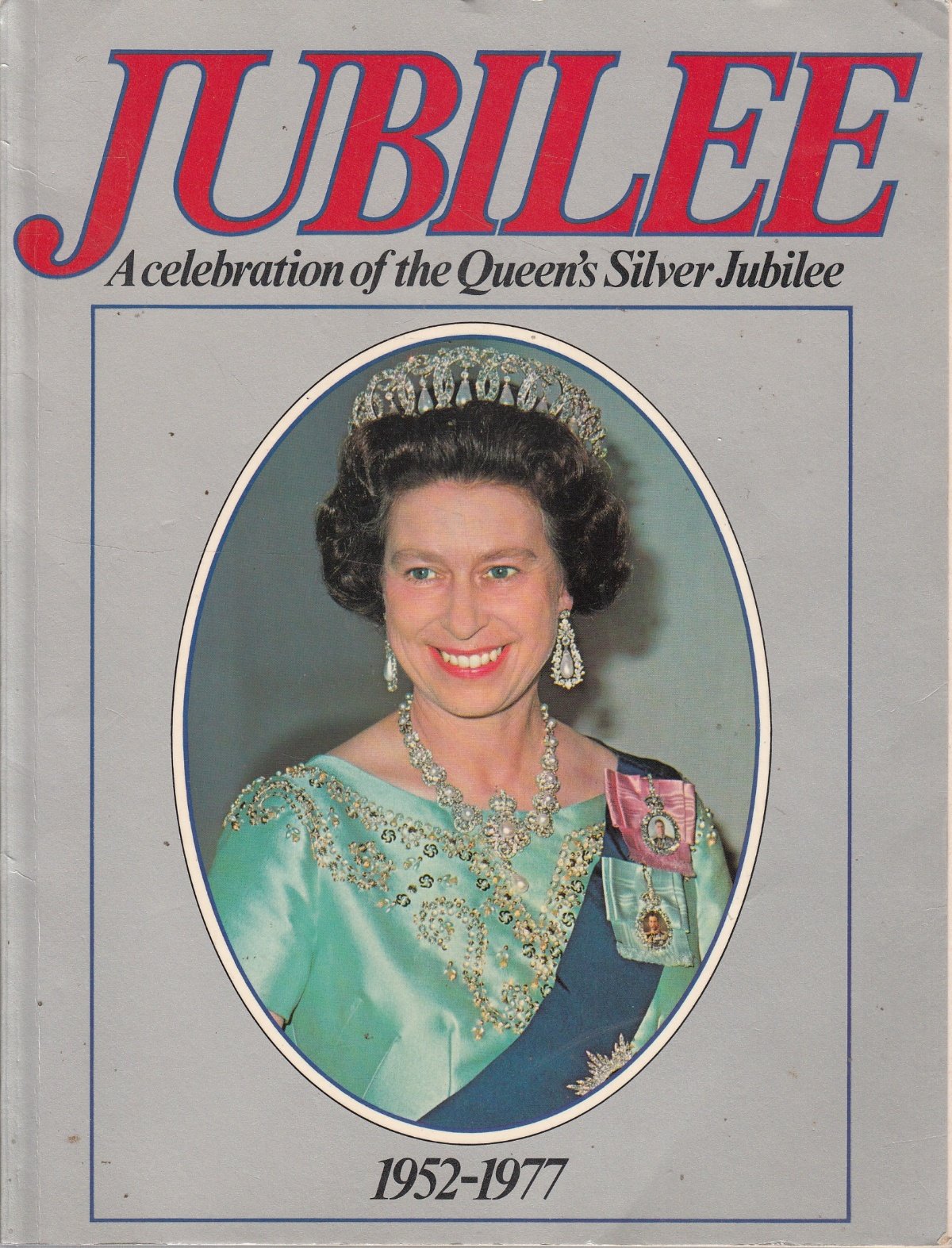 The Illustrated London News Silver Jubilee Queen Elizabeth Ii