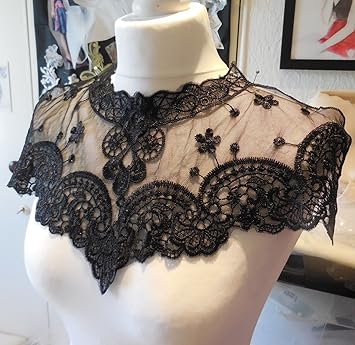 Schwarz oder weiße Blumen-Spitze, Tüll-Kleid, Spitzenkragen, baumwolle, Schwarz , Shoulder width 16cm. Mid-Neckline to breast