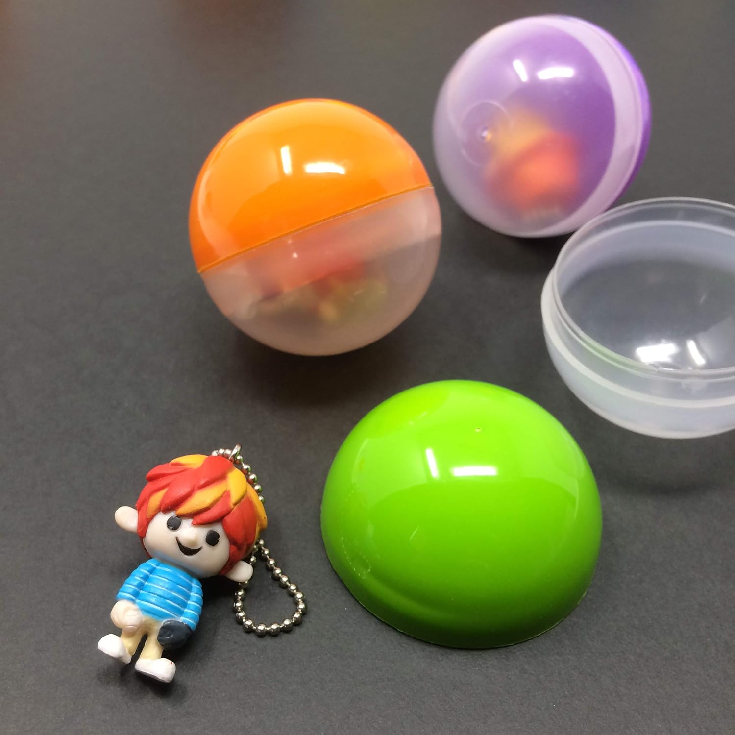 Amazon ガチャガチャ カプセル おもちゃ 約45mm 空カプセル トイ パズボム ガチャガチャの景品用に 50個 セット ビンゴ くじ おもちゃ