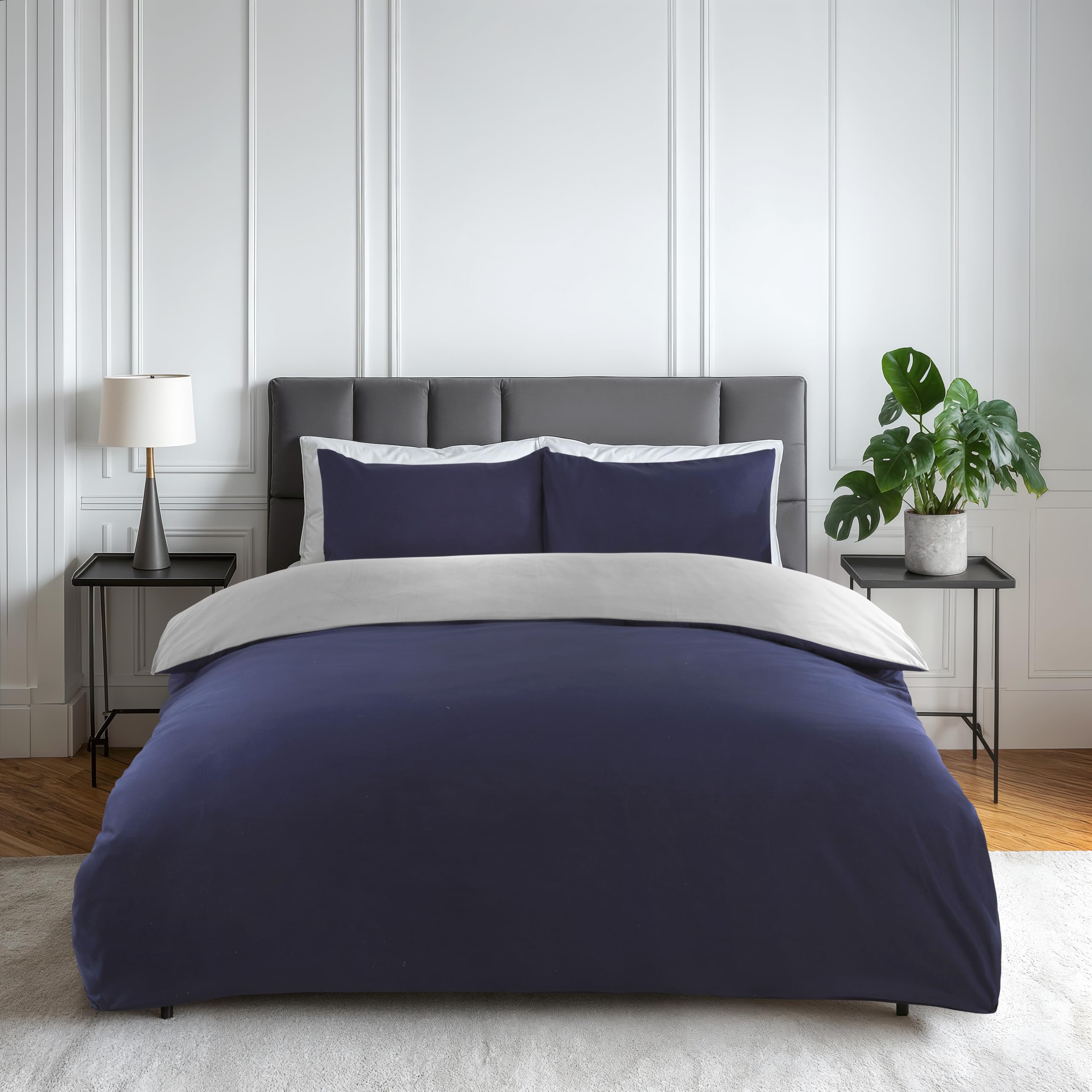 Emma Barclay Lyla Reversible Duvet Set in Navy/Grey - Double