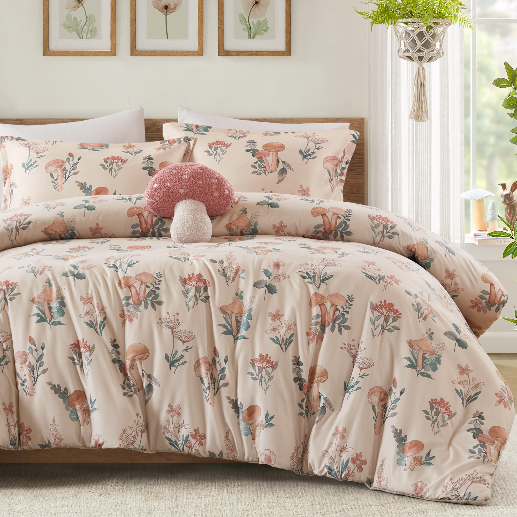Intelligent Design Queen Comforter Set, Whimsical Floral & Mushroom Cottage Design, Microfiber Lightweight All Seasons Down Alternative Bedding, Sham & Décor Pillow, Gwen, Full/Queen Blush 4 Piece Image