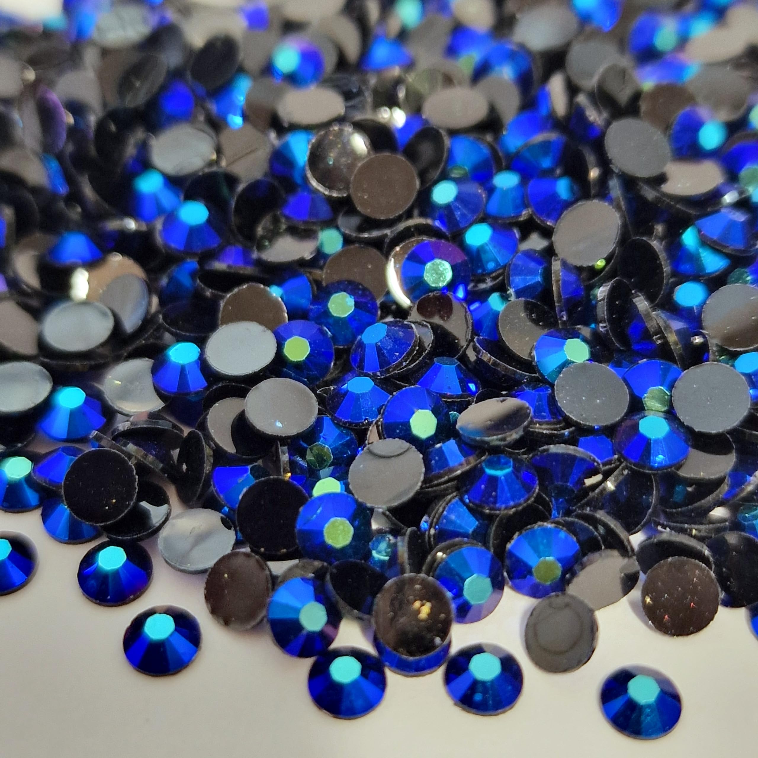 MajorCrafts 2000pcs 5mm ss20 Jelly AB Flat Back Round 14 Facets Resin Rhinestones Arts and Crafts Embellishment Gems (Purple Blue AB C69)