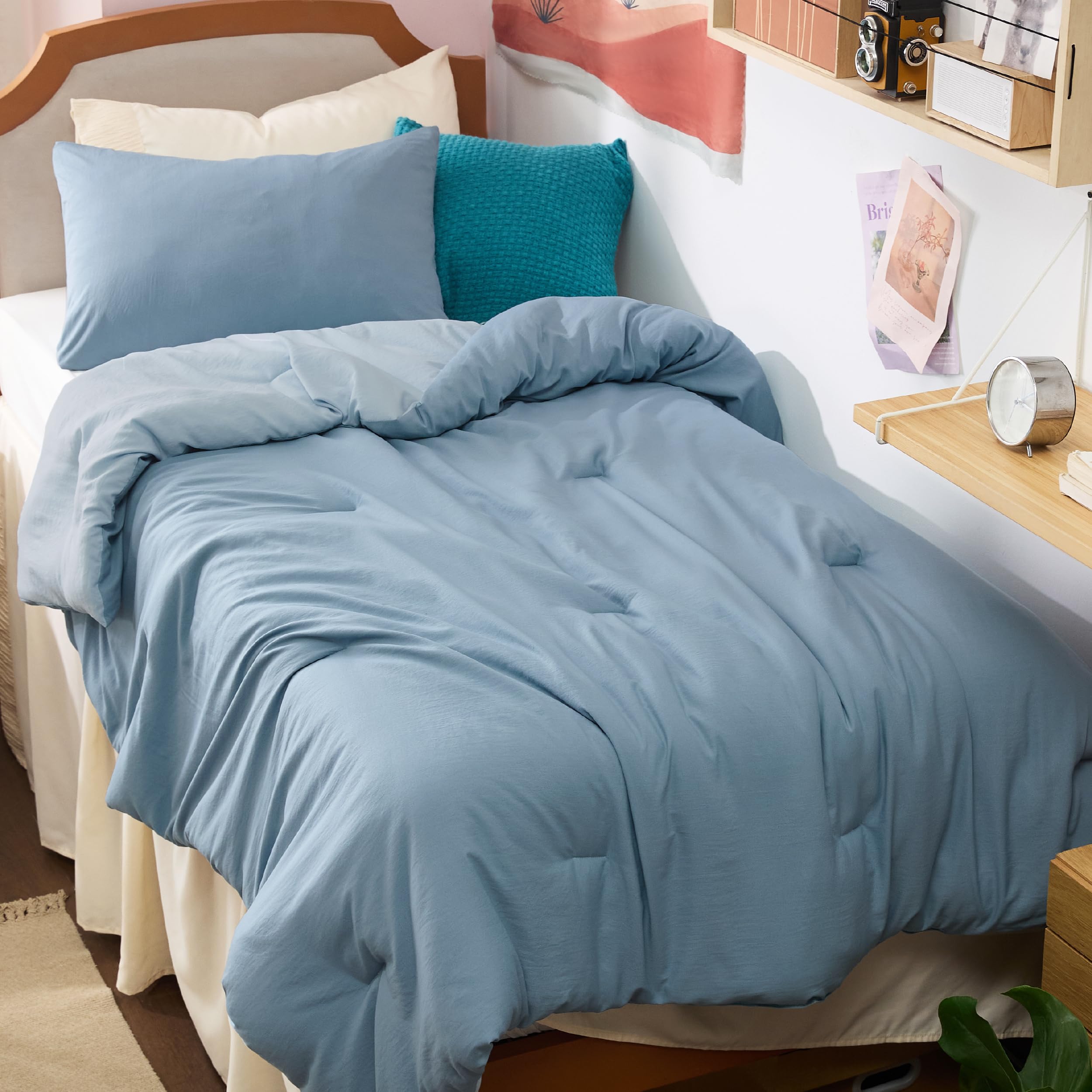 Photo 1 of Bedsure Twin Size Comforter Set, Reversible Blue Soft Prewashed Bedding for All Seasons, 2 Pieces Warm Down Alternative Bed Set, 1 Lightweight Comforter (68"x88") and 1 Pillowcase