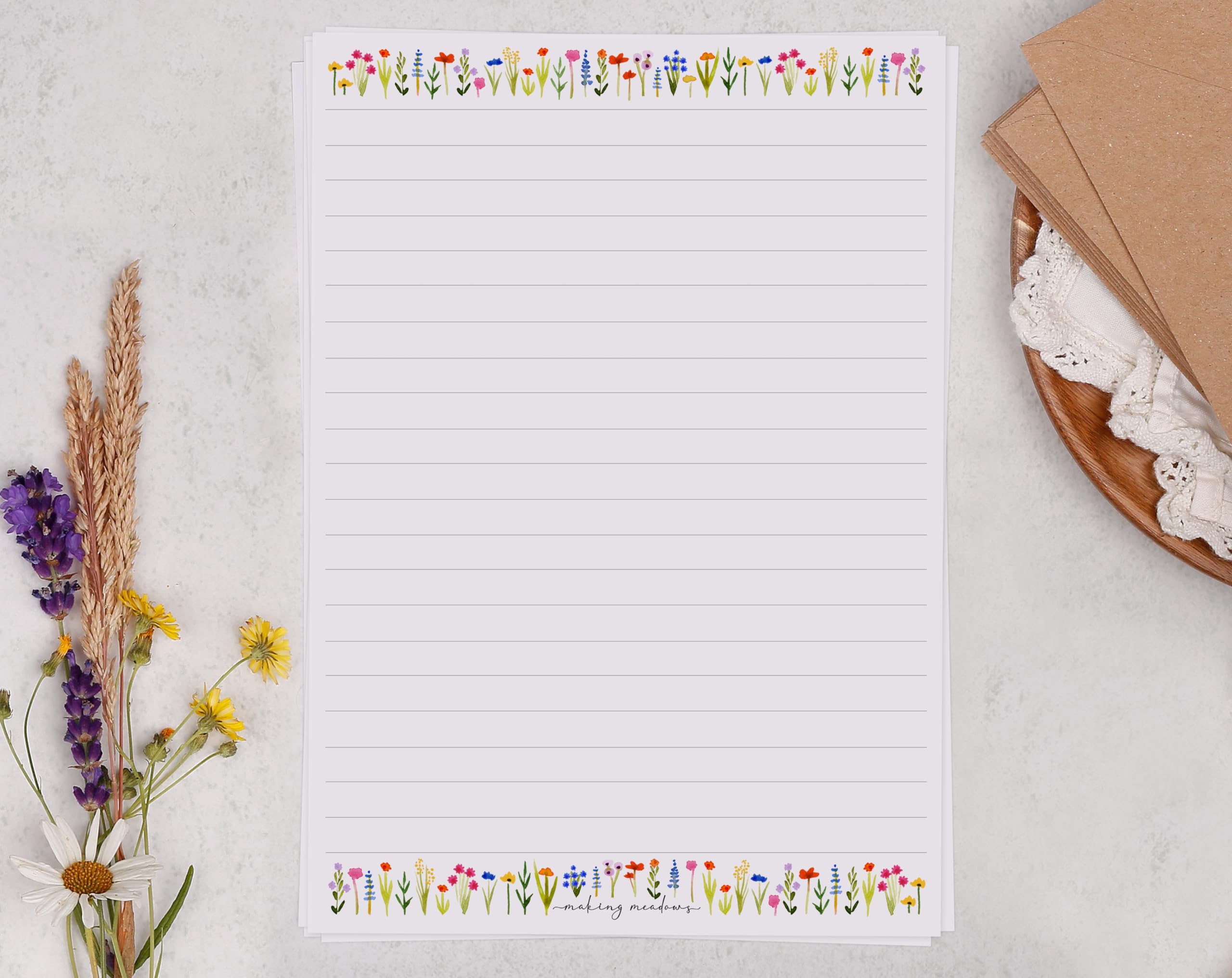 Making Meadows A5 Luxury Writing Paper Sets for Adults, Lined Letter Writing Paper and Envelopes in Ditsy Floral Design (20 Sheets & 10 Envelopes)