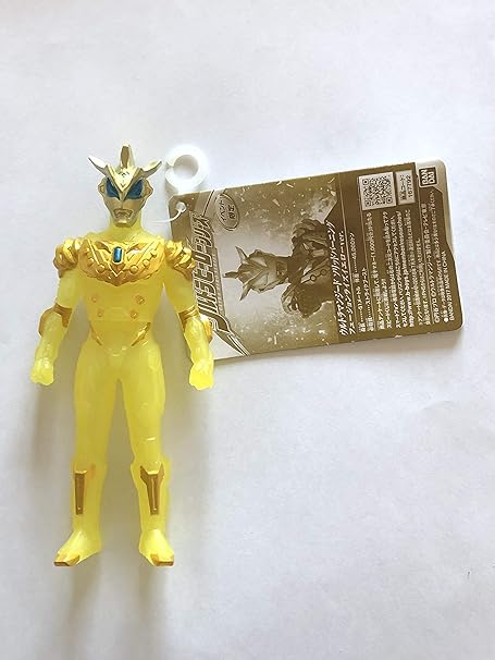 Amazon ウルトラマンジード ソリッドバーニングフュージョンライズイエローver ソフビ人形 おもちゃ