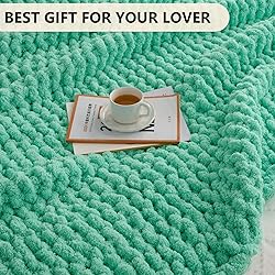 L'AGRATY Chunky Knit Blanket