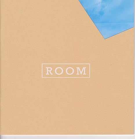 Amazon Co Jp 映画パンフレット ルーム 監督 レニー アブラハムソン 原作 脚本 エマ ドナヒュー ホビー