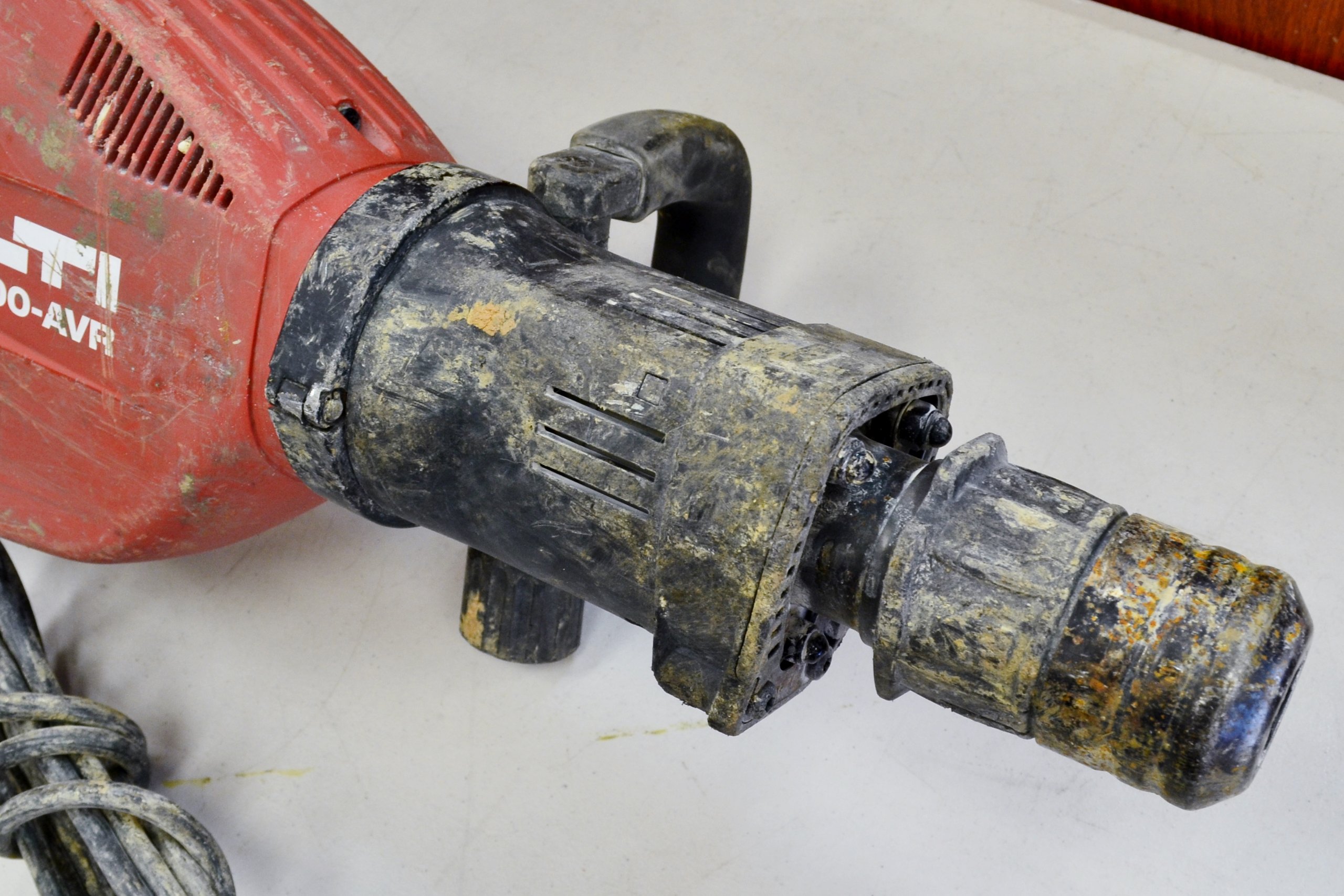 Hilti TE1000AVR Jack Hammer Buy Online in UAE. Hi Products in the