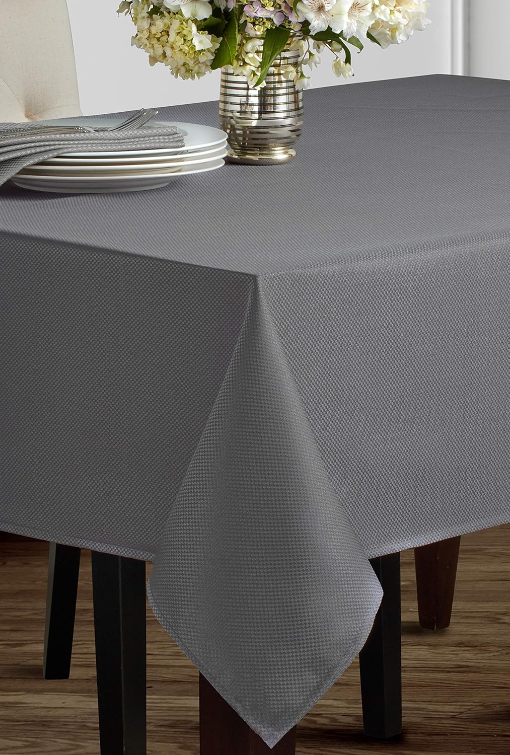 Best table cloth spillproof 52 x 70