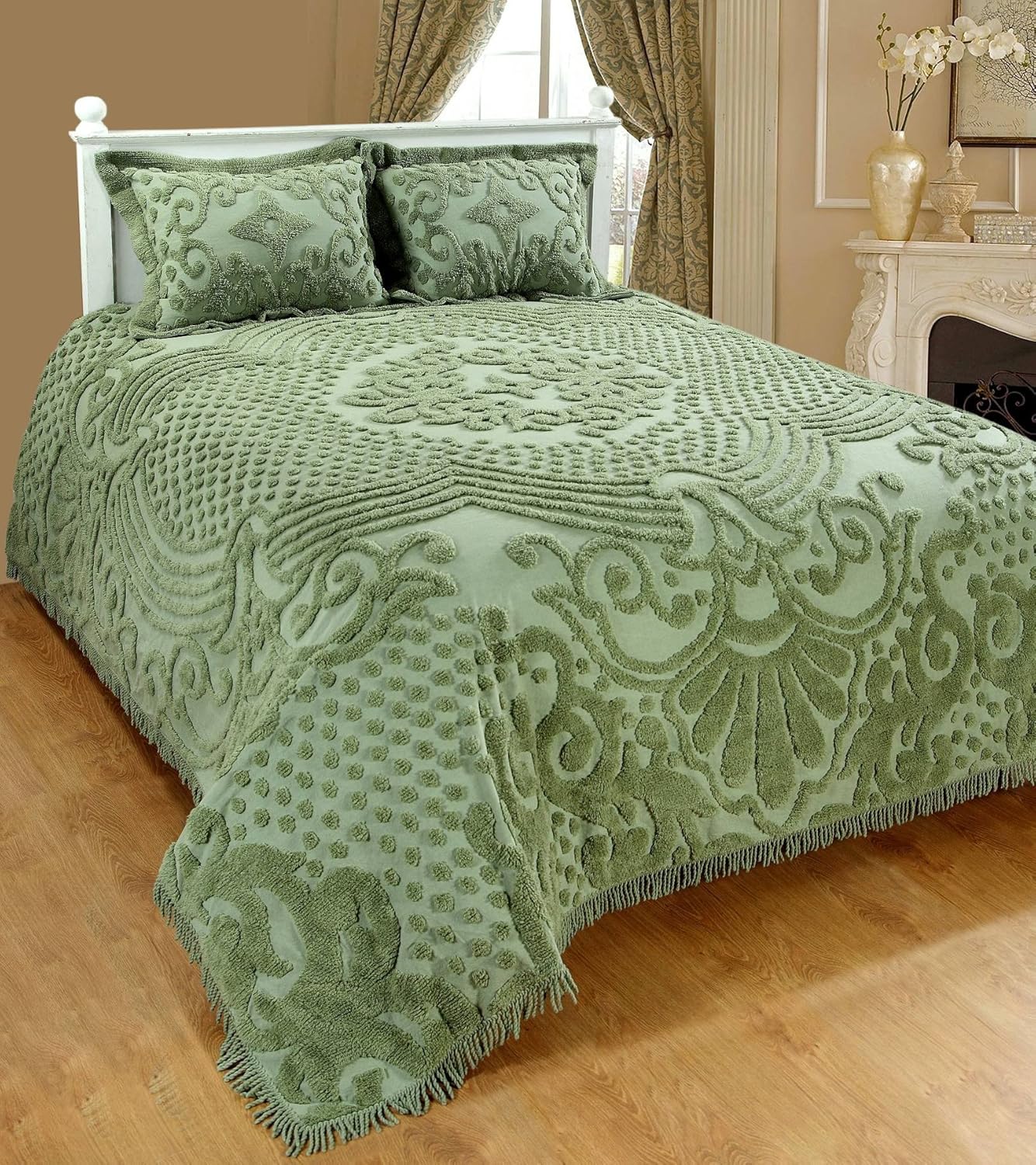 Saral Home Fashions Jewel Chenille Bedspread with Sham