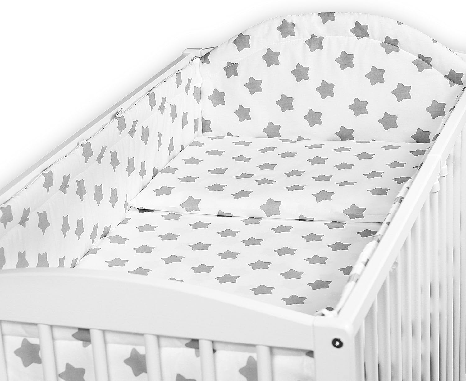 monochrome baby bedding