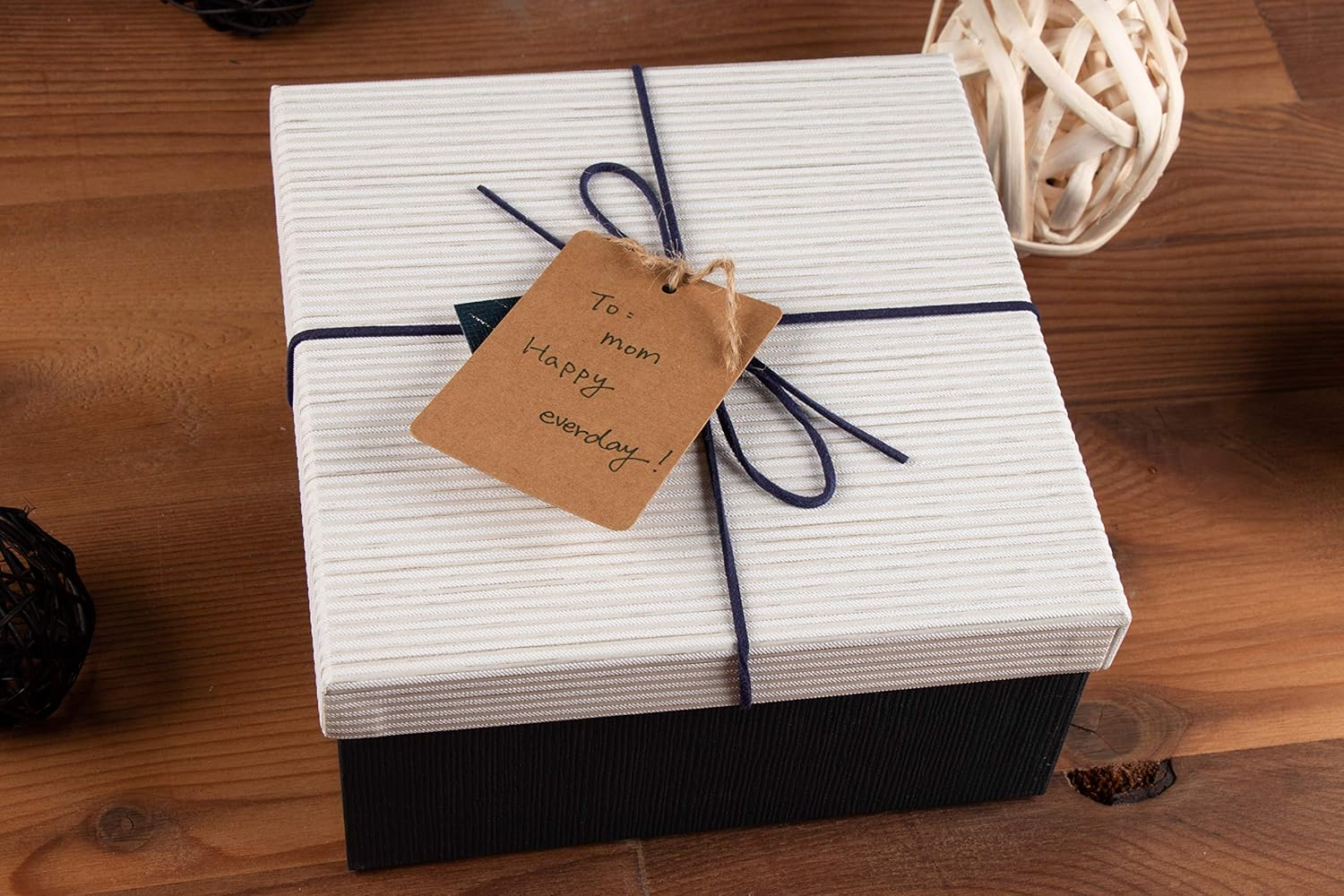 Gift Tags - 200-Pack Kraft Paper Tags, Merchandise Tags, Writable Tags, Craft Hang Labels, Name Price Size Labels, for Wedding, Birthday, Holiday, Party Favor, Kraft Brown, 2.375 x 3.5 inches: Health & Personal Care