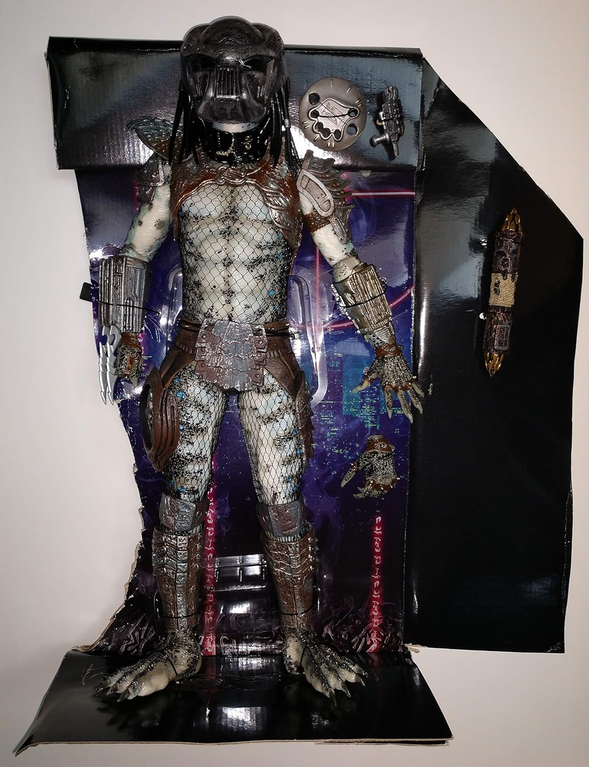 neca 18 inch predator