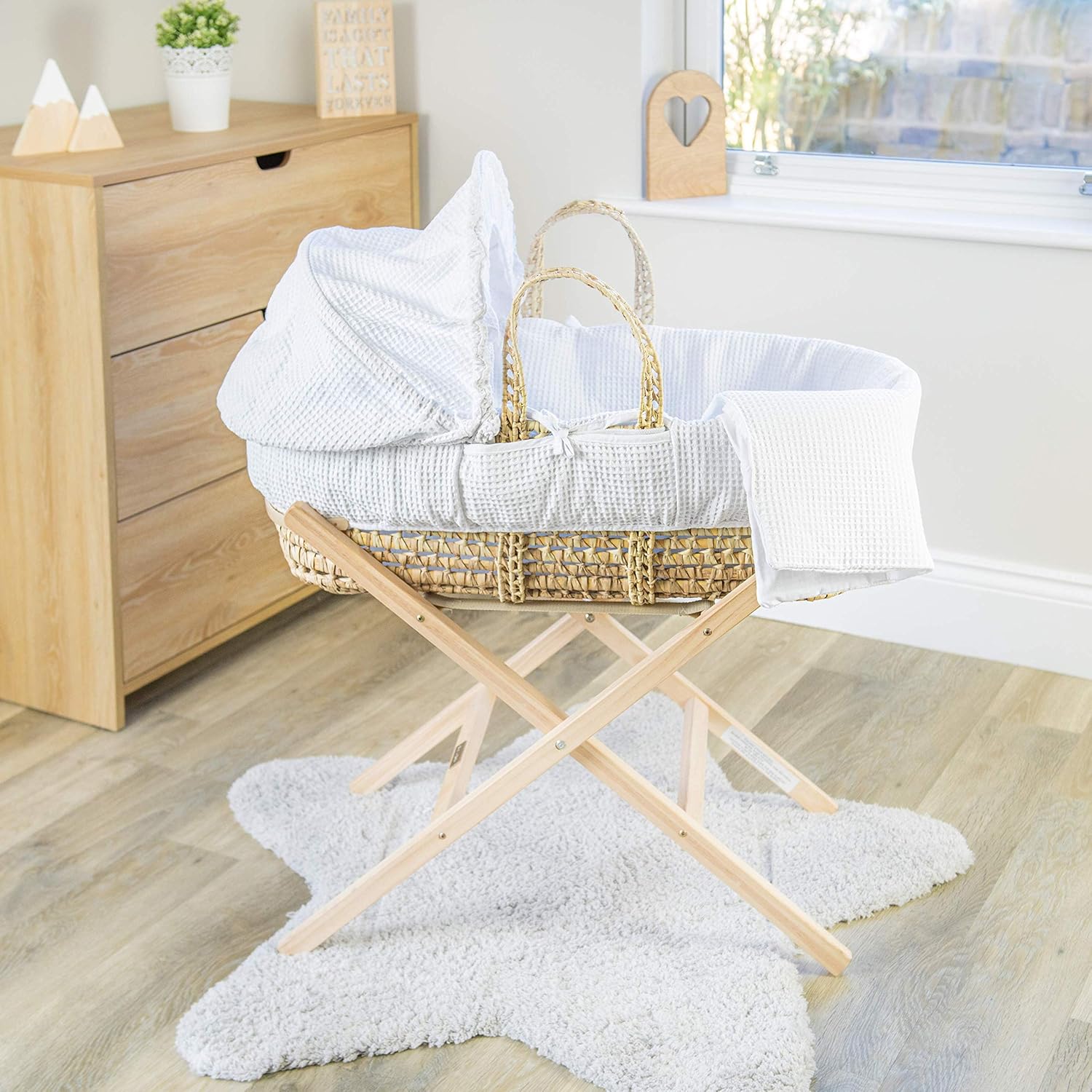 palm moses basket
